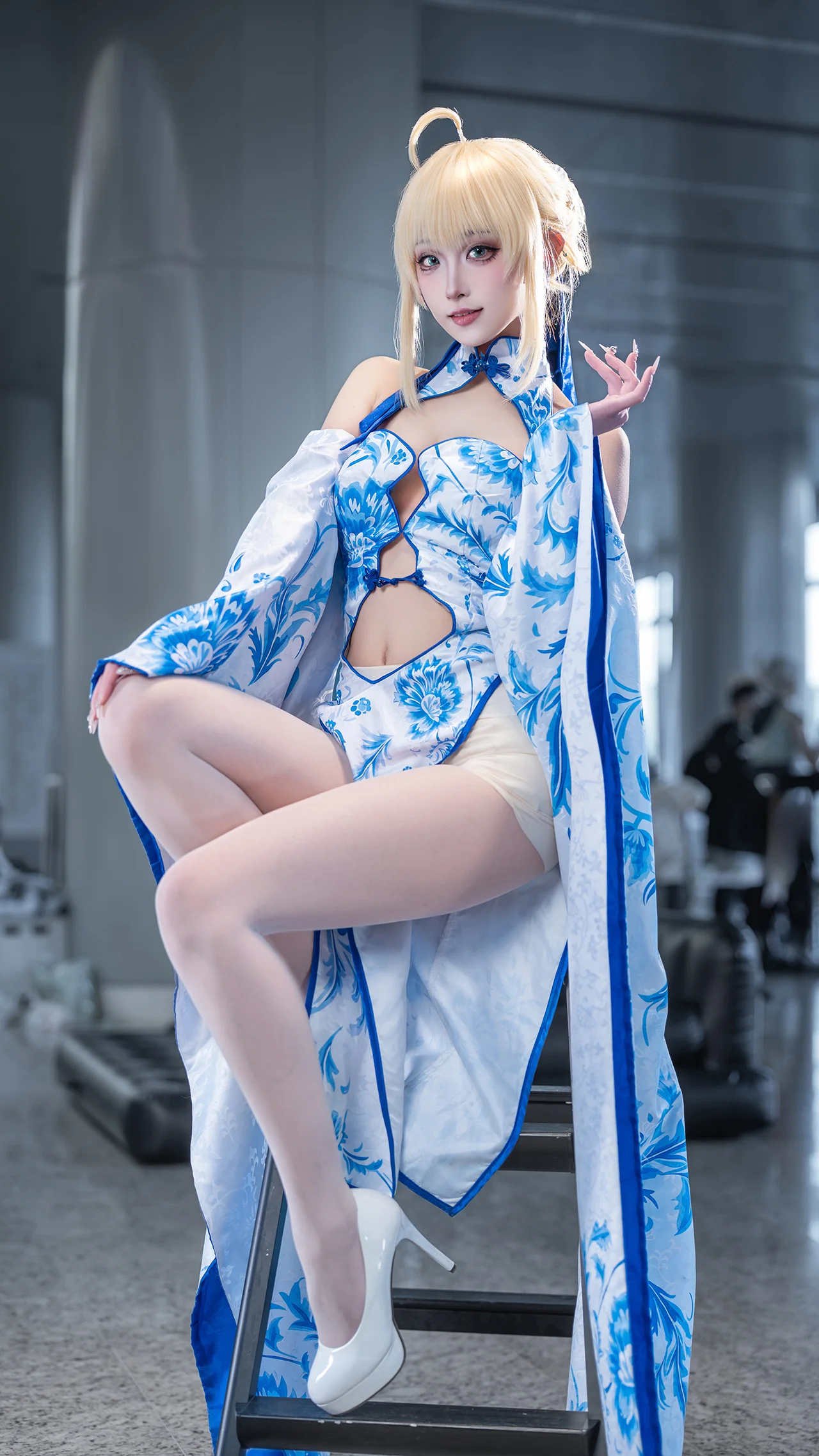 【阿尔托莉雅cos】青花瓷旗袍与Fate的跨界融合 - 第 2 张
