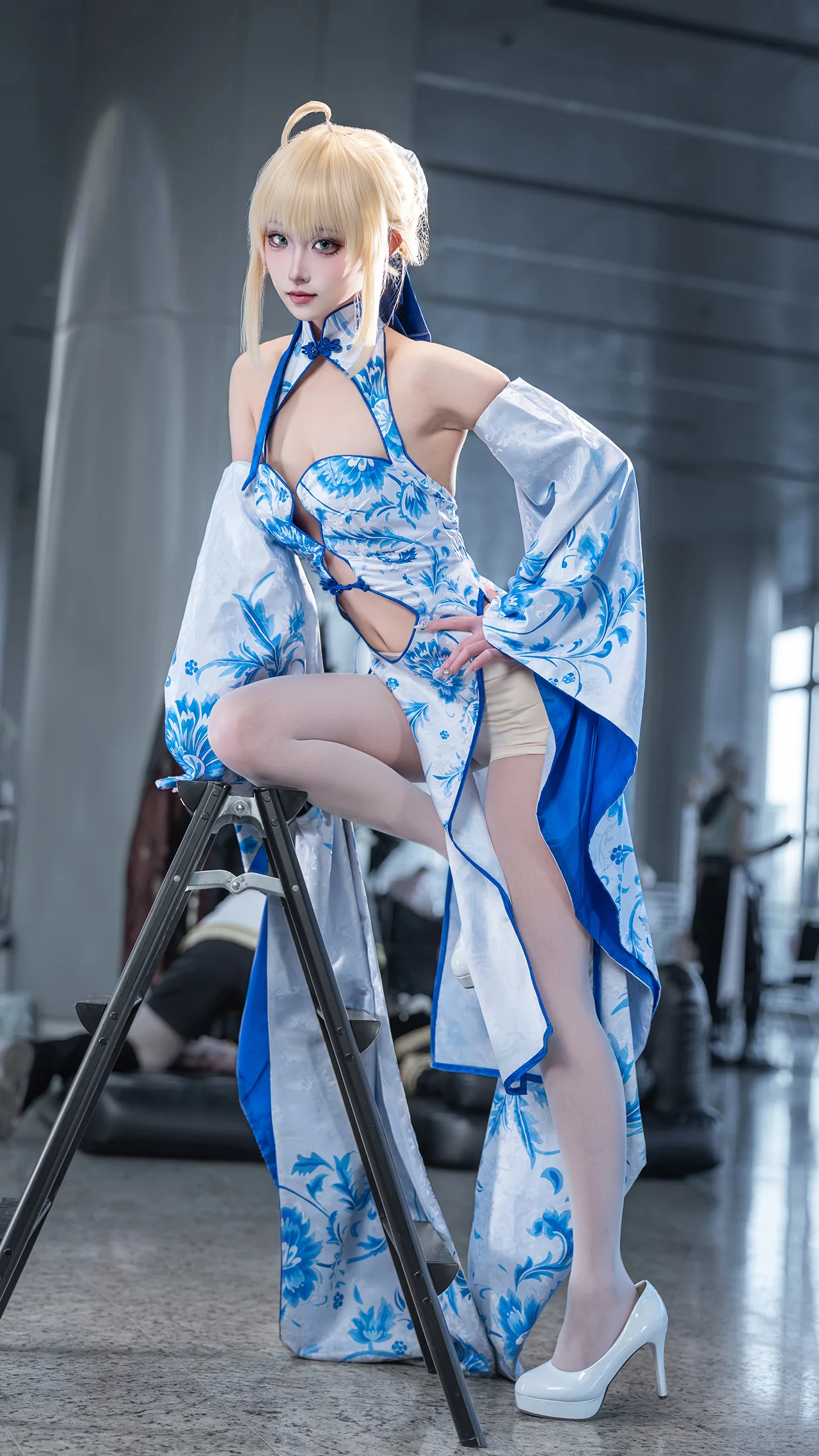 【阿尔托莉雅cos】青花瓷旗袍与Fate的跨界融合 - 第 4 张