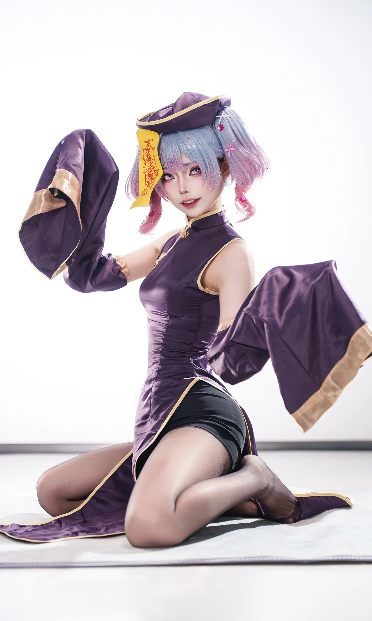 【初音ミク コスプレ】ラビットホール キョンシーの御札、私には効かないよ - 3 枚目