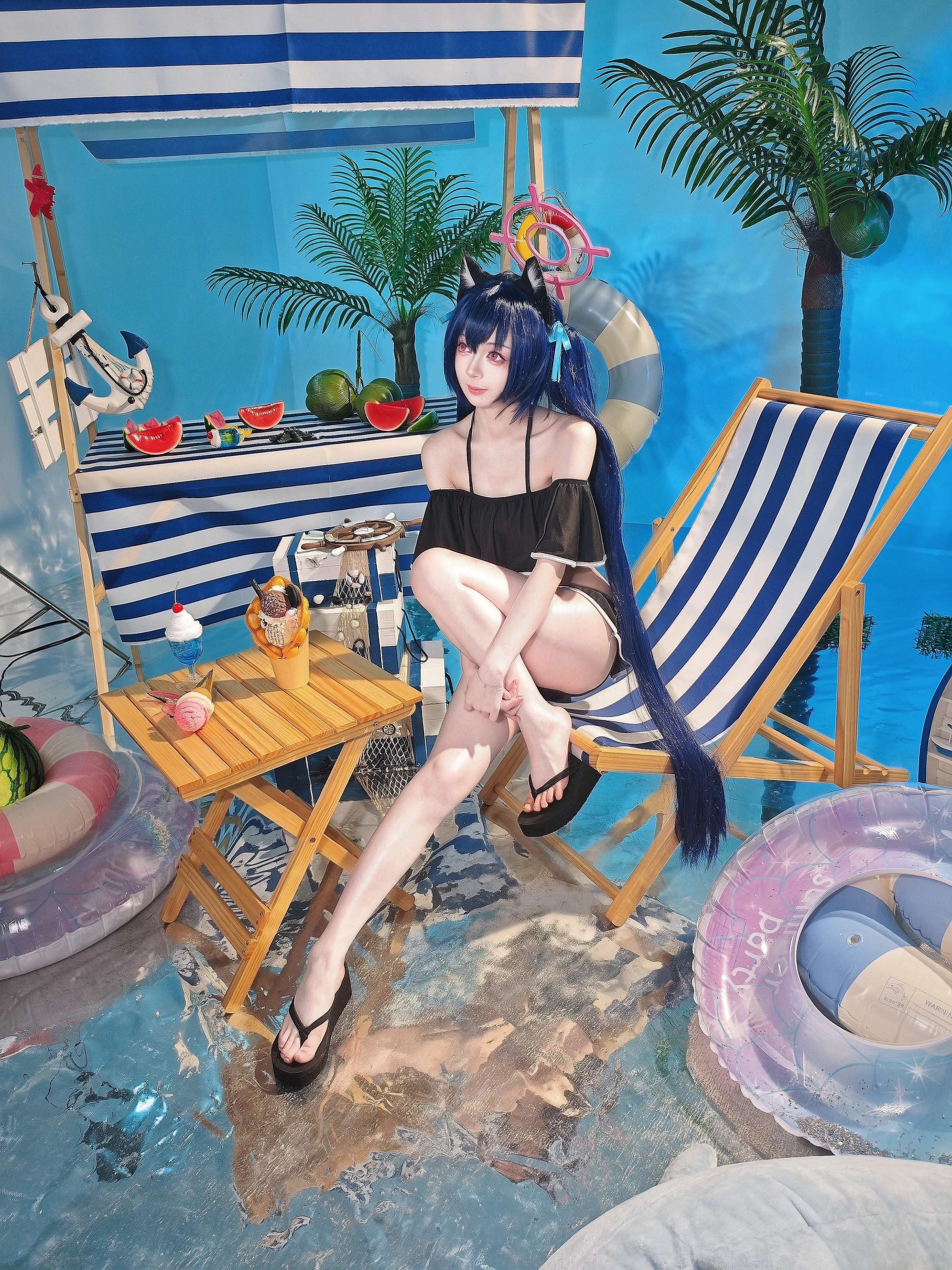 【黒見セリカ コスプレ】ブルーアーカイブ水着オフショット、夏の青い思い出