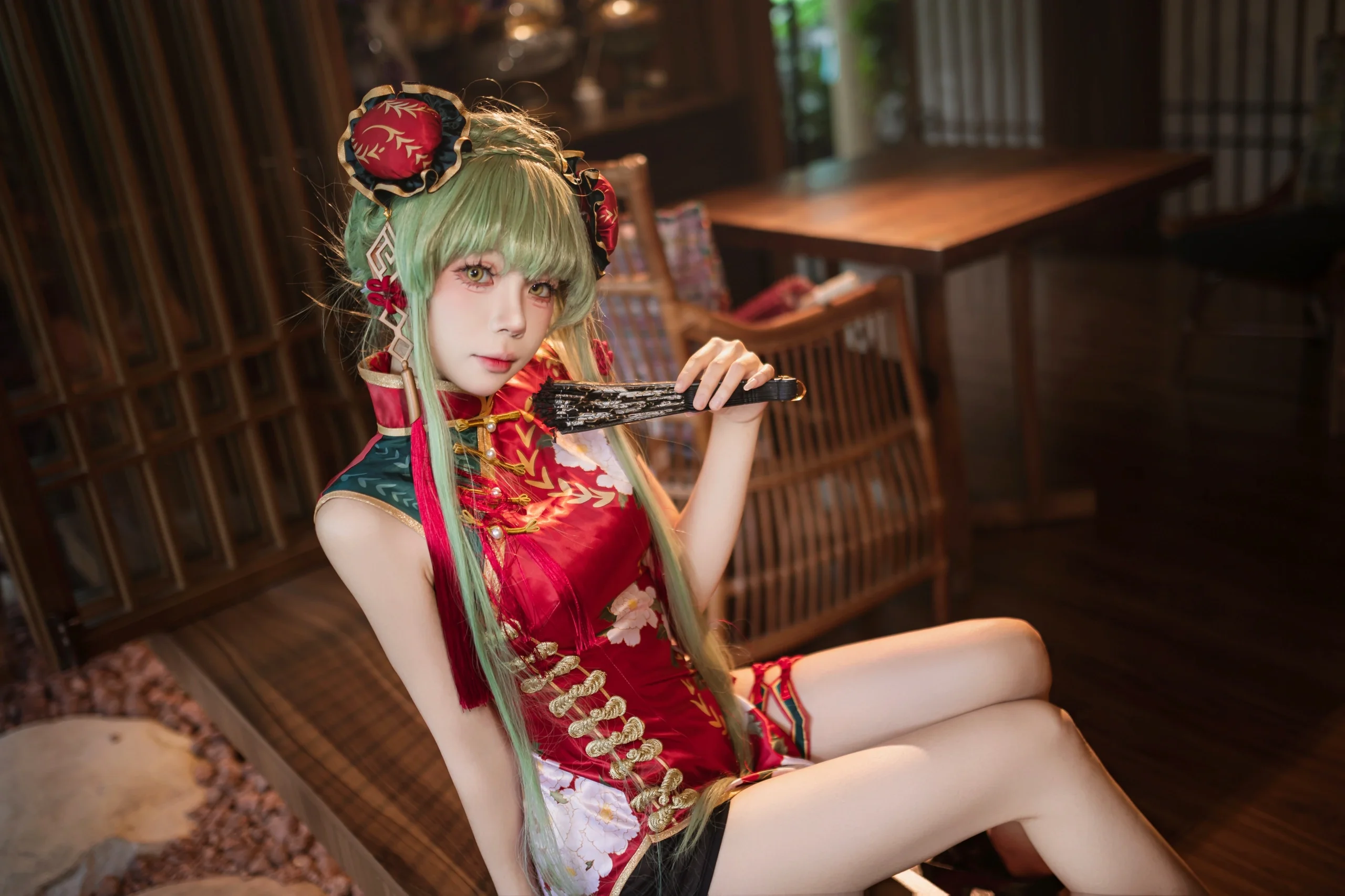 【C.C. cos】魔女旗袍的午后茶歇，鲁鲁修里的永恒魔女 - 第 3 张
