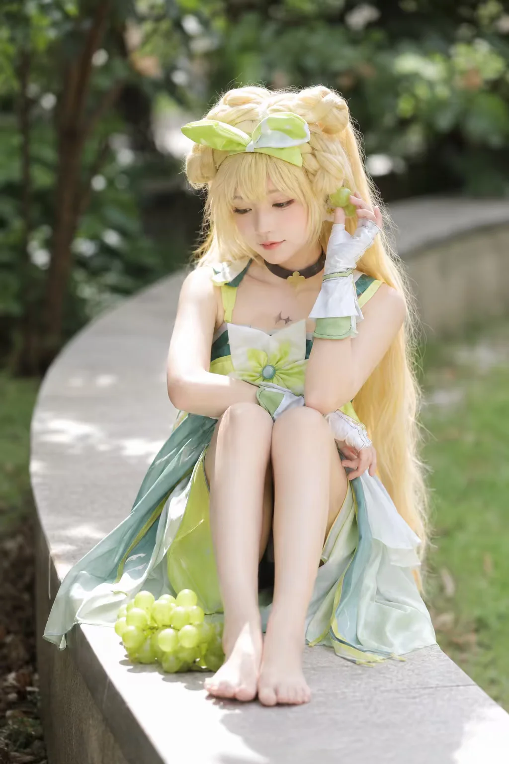 【维里奈cos】在繁花与葡萄间，邂逅维神的灵动 - 第2张