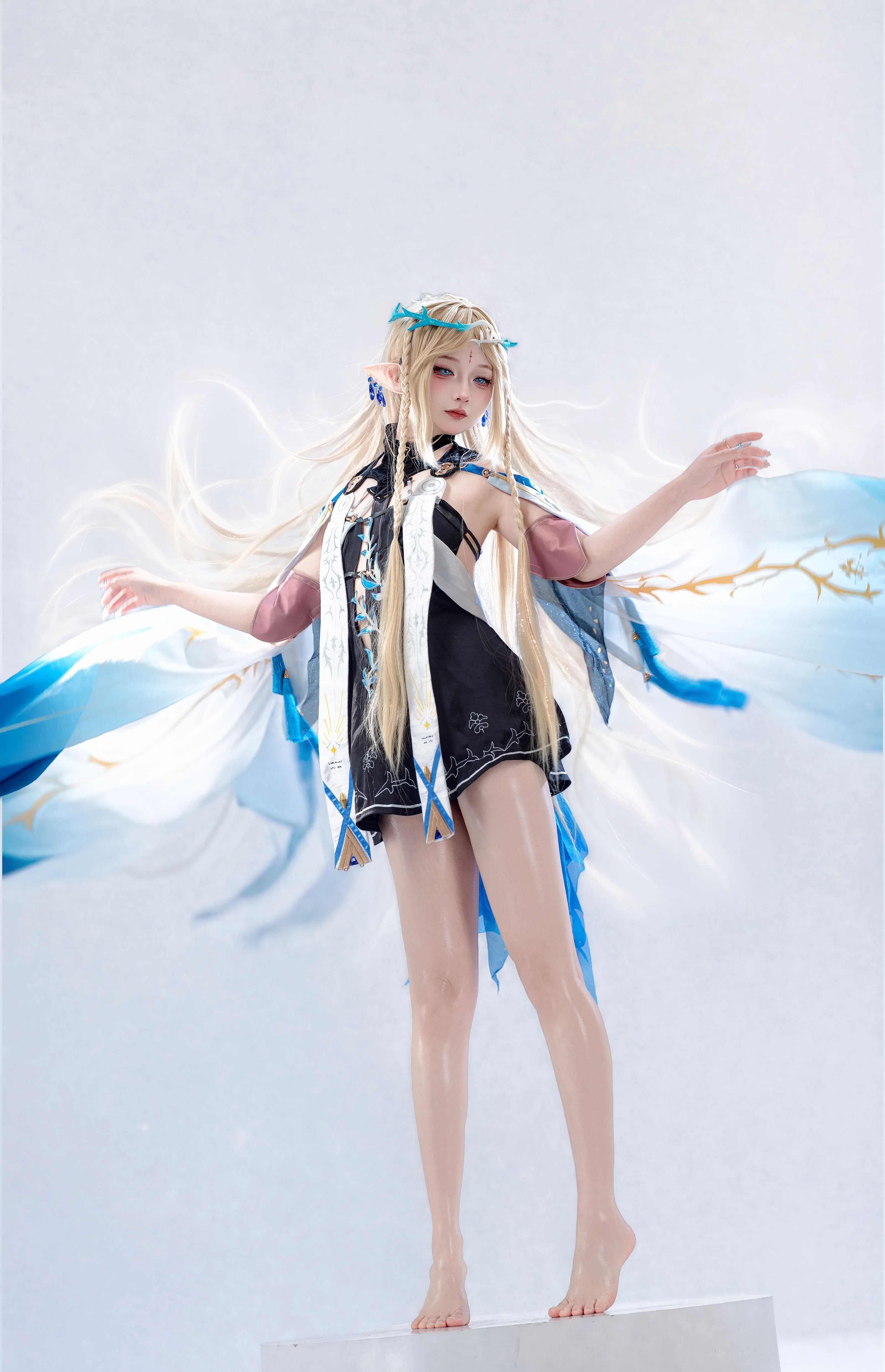 【小卡cos】鸣潮之下的灵动瞬间
