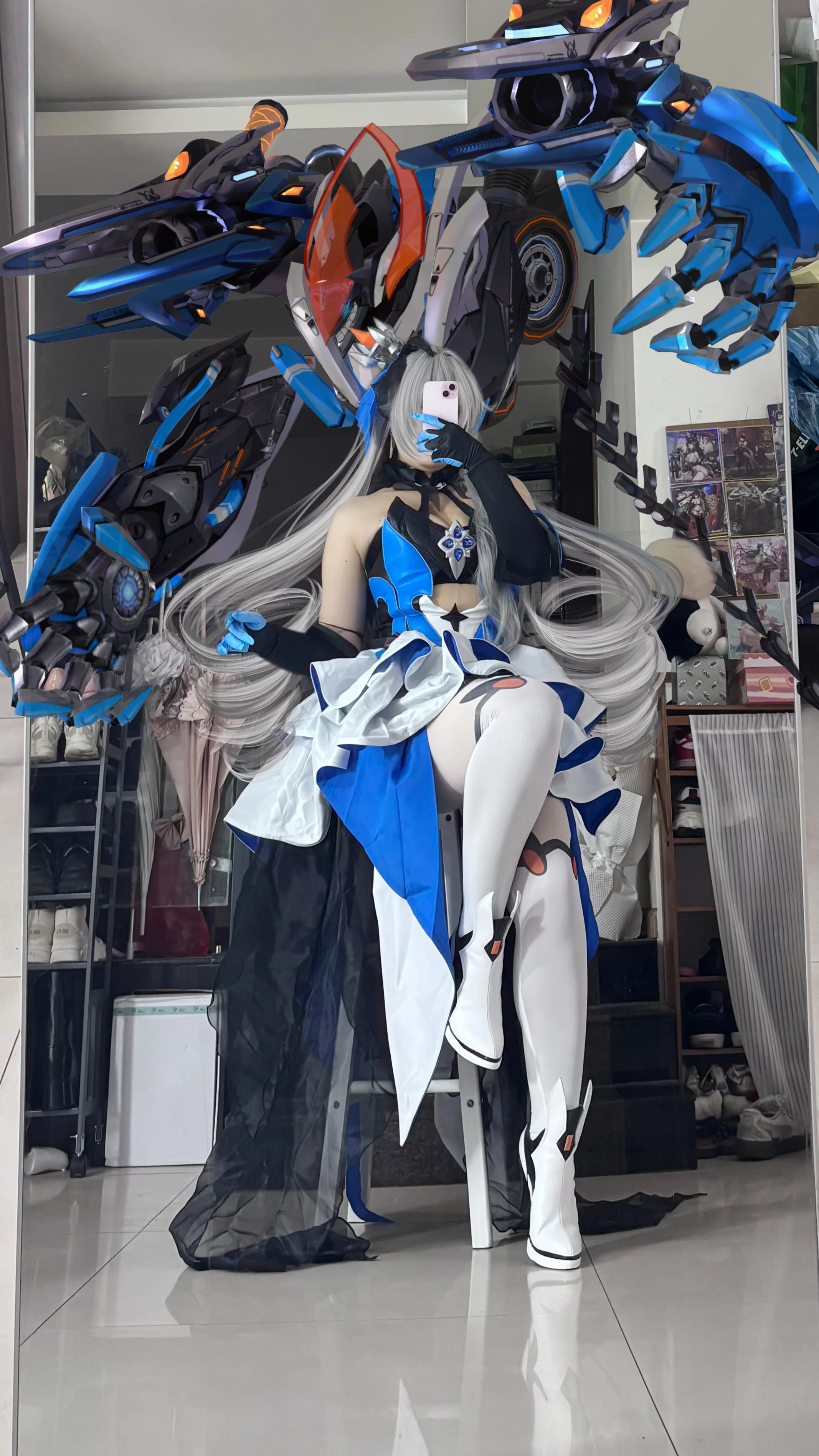 【布洛妮婭cos】崩壞3理之律者 藍白機甲與銀色長髮的試衣記錄 - 第 3 張