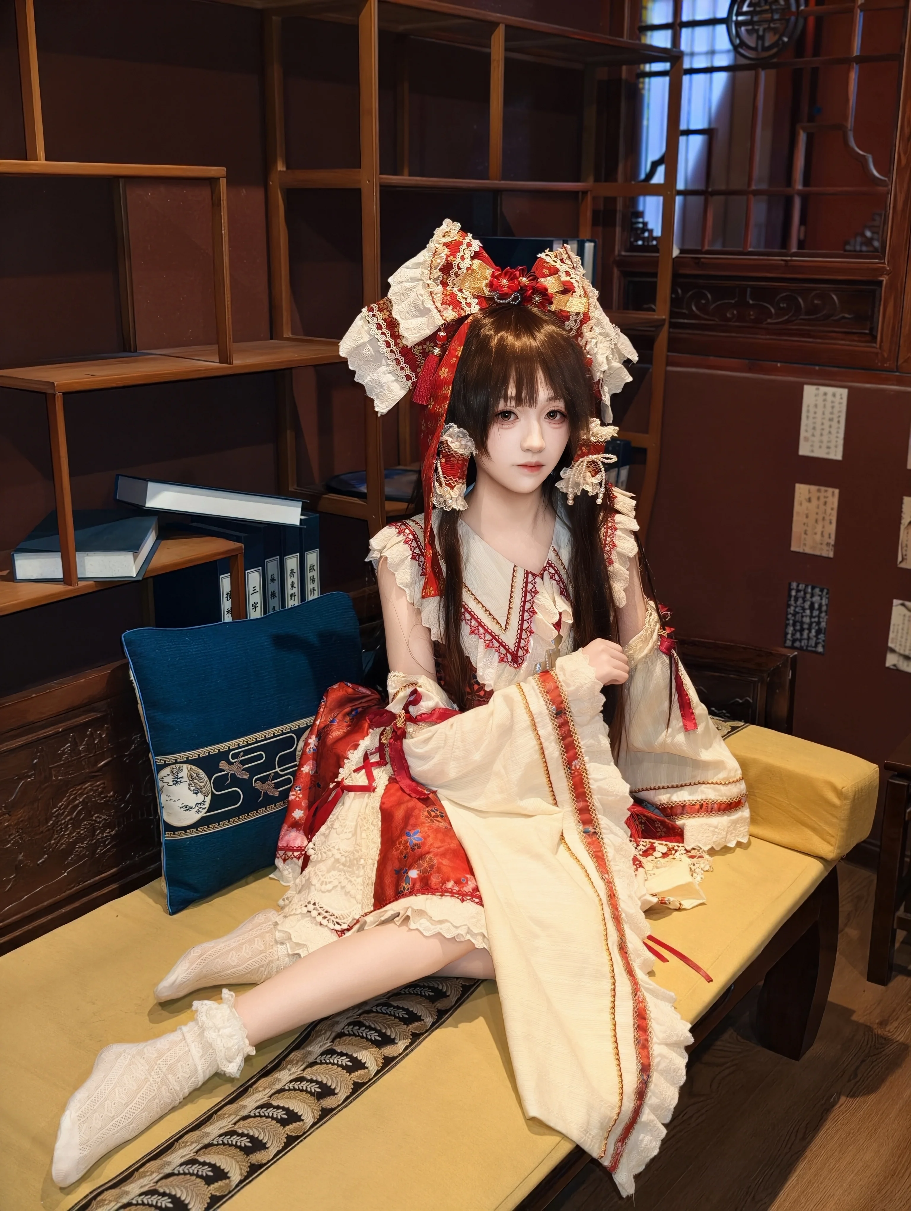 博丽灵梦cos‖在古风静谧中，捕捉如烟如幻的灵动神韵 - 第2张