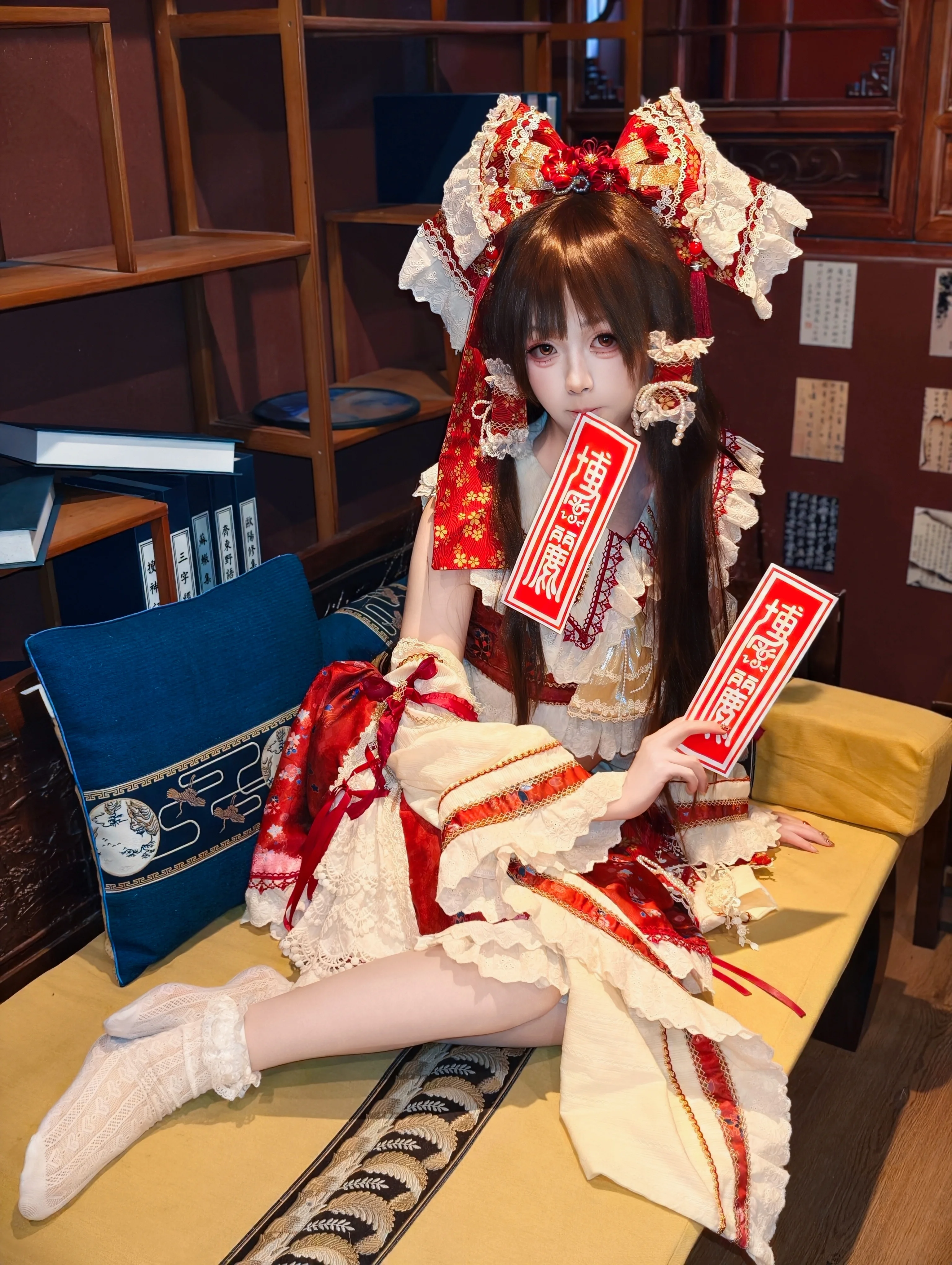 【博麗靈夢cos】中式書房裡的幻想鄉退治巫女 - 第 1 張