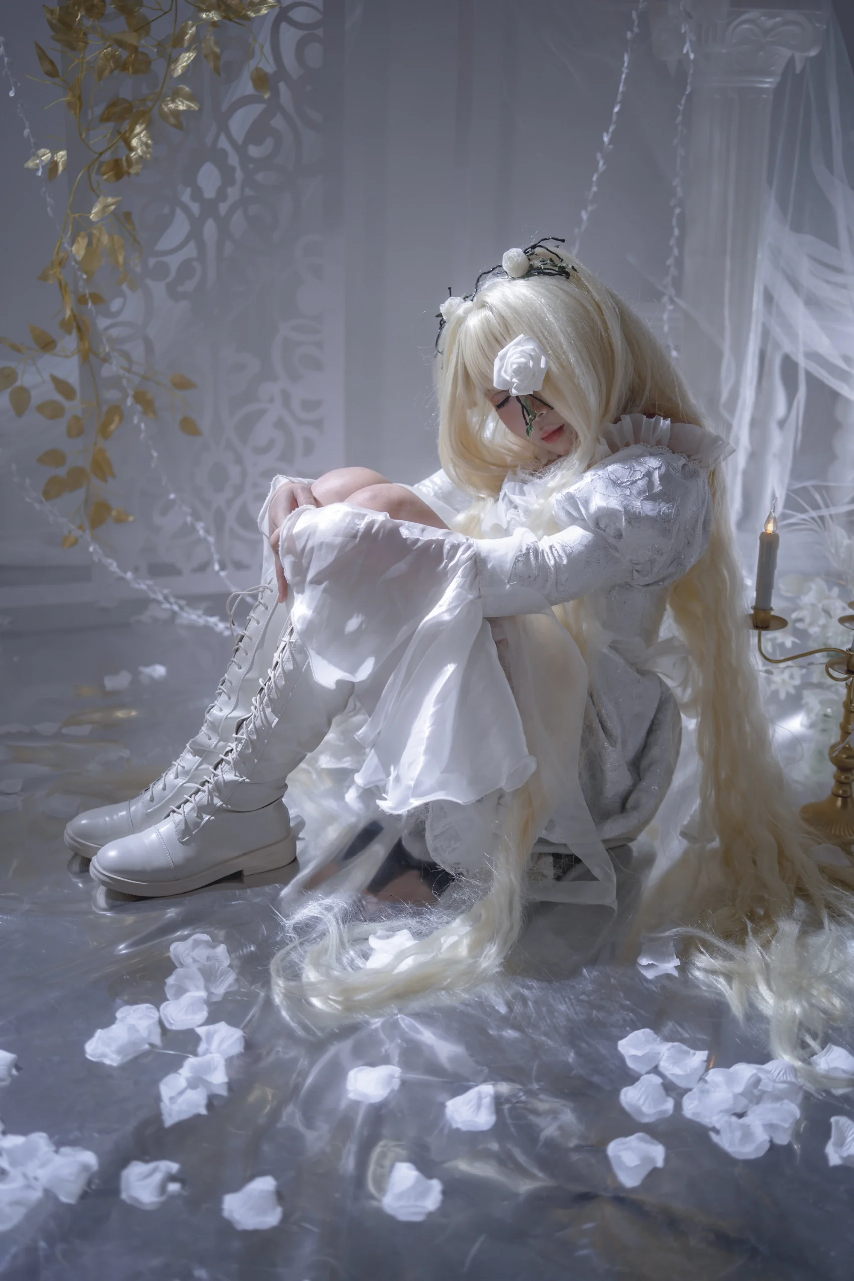 【雪华绮晶cos】蔷薇少女的白蔷薇与镜中幻影 - 第 5 张