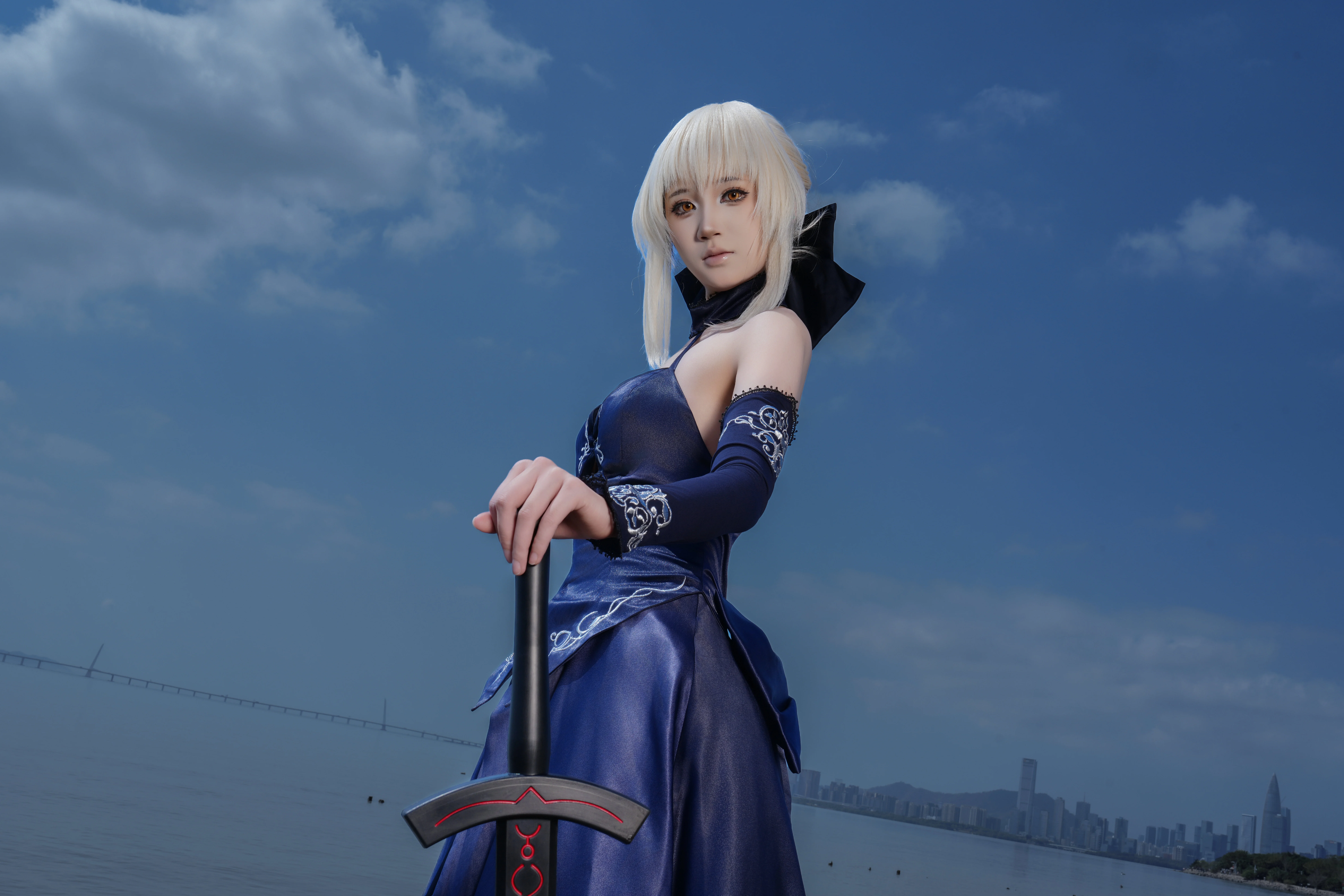 【阿尔托莉雅黑呆cos】Fate中的叛逆骑士，海边的剑影 - 第 2 张
