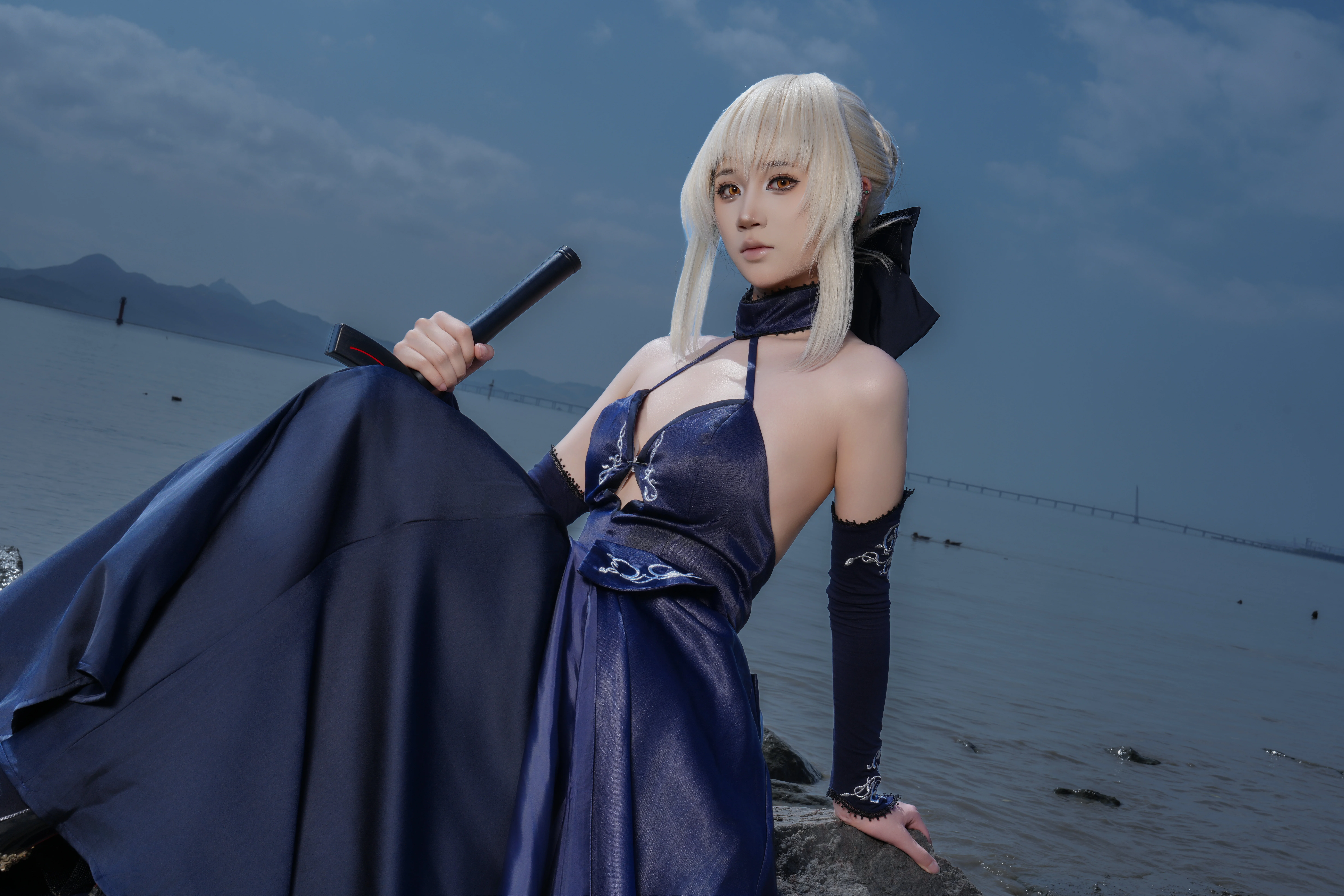 【阿尔托莉雅黑呆cos】Fate中的叛逆骑士，海边的剑影 - 第 4 张