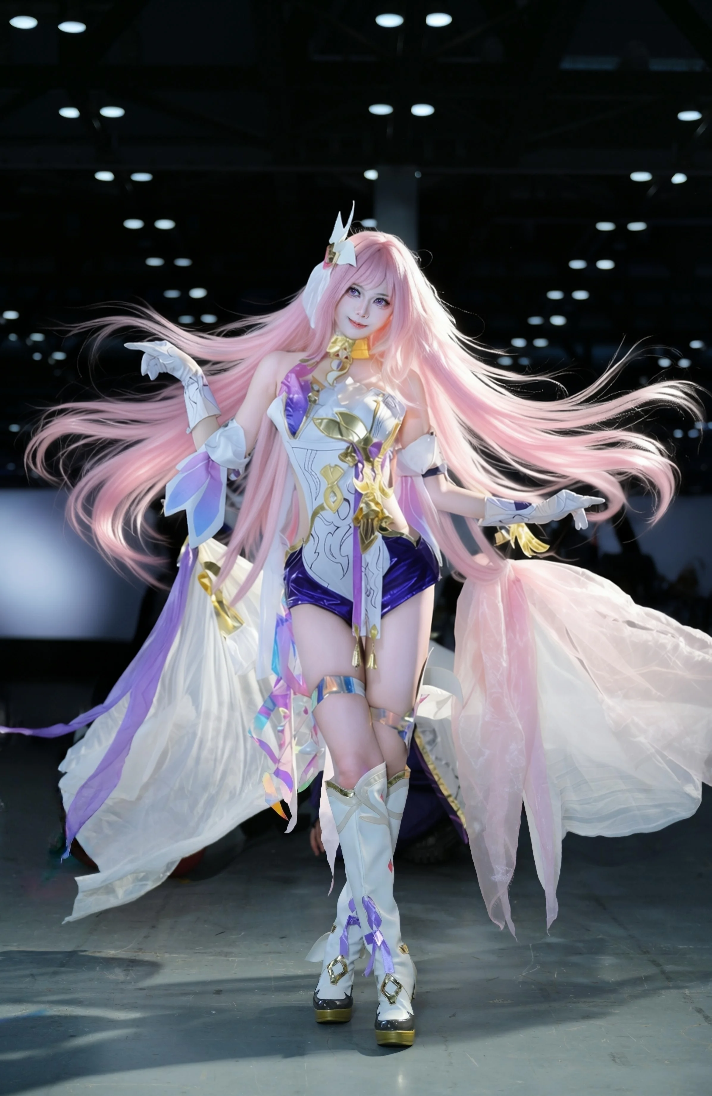 【爱莉希雅cos】崩坏三里的最初律者 - 第 2 张