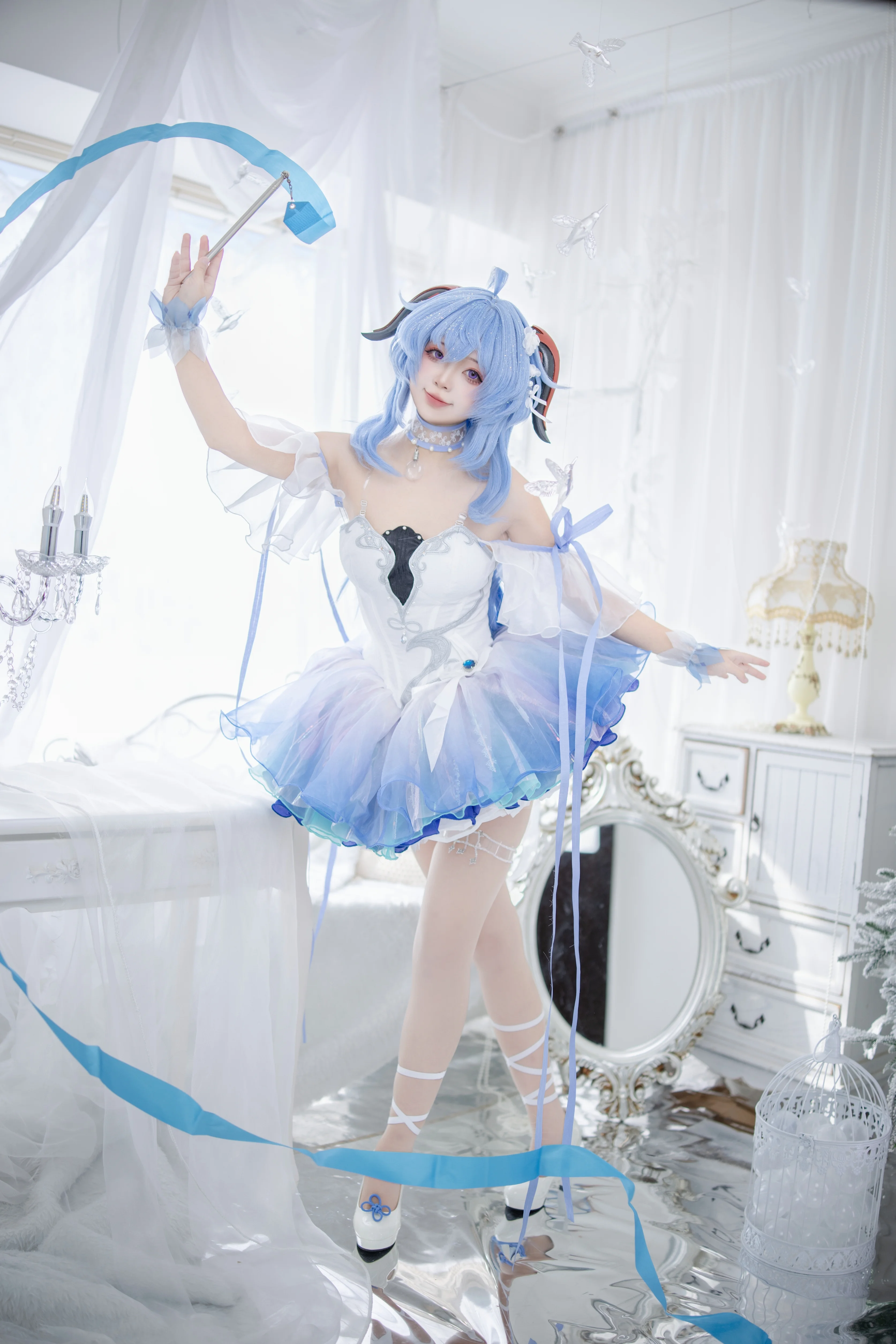 【甘雨cos】天鹅湖的冰霜芭蕾 - 第3张