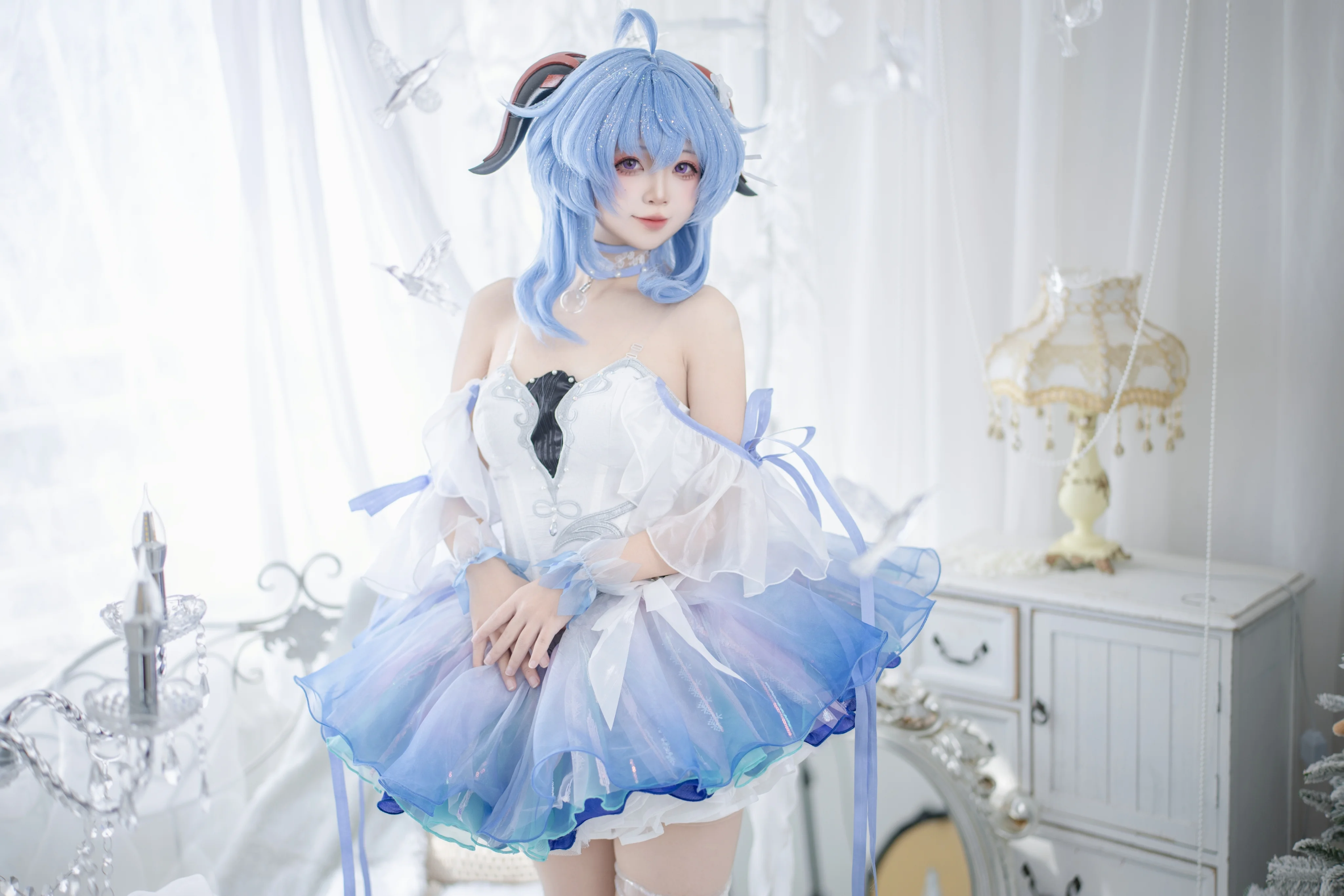 【甘雨cos】天鹅湖的冰霜芭蕾 - 第4张