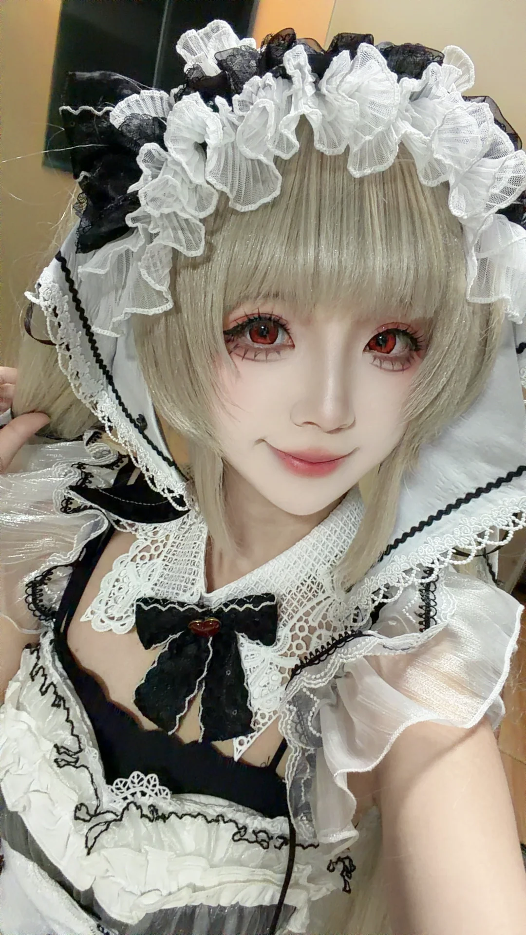 【可畏cos】碧蓝航线的皇家女仆，今日份的甜美营业 - 第 2 张
