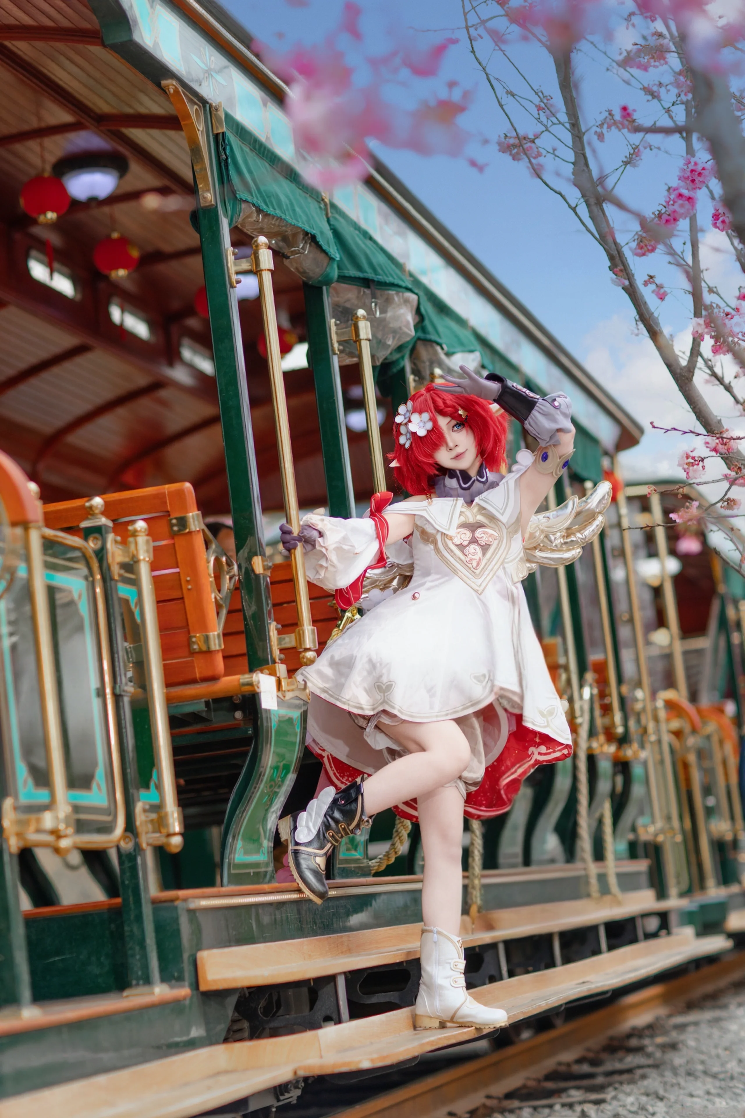 [Tighnari cosplay] Fenglongwan Cherry Blossom Little Train, a Real-Life Version Platform of Honkai: Star Rail - Image 7