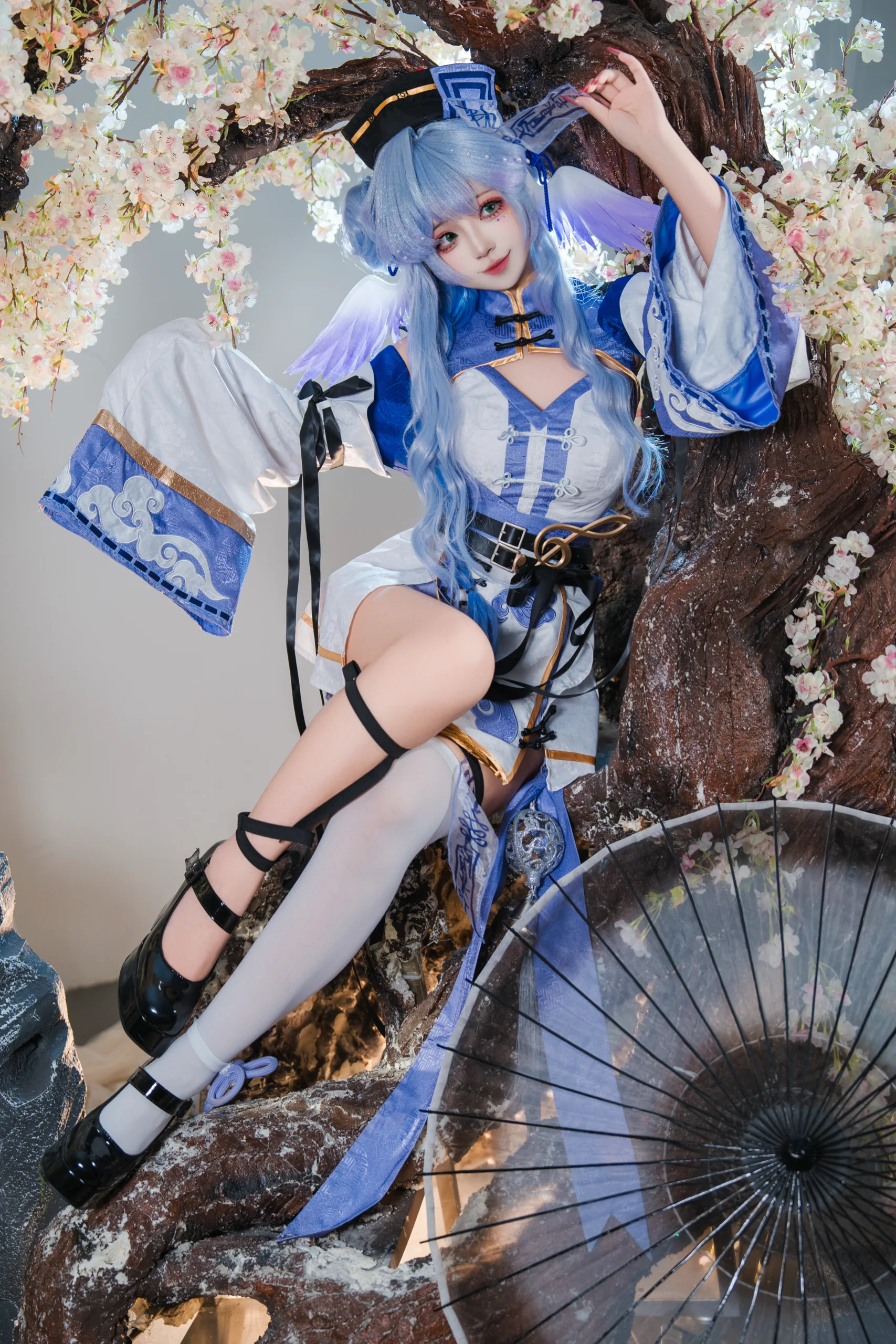 【知更鸟cos】在崩坏星穹铁道的樱花树下聆听旋律 - 第4张