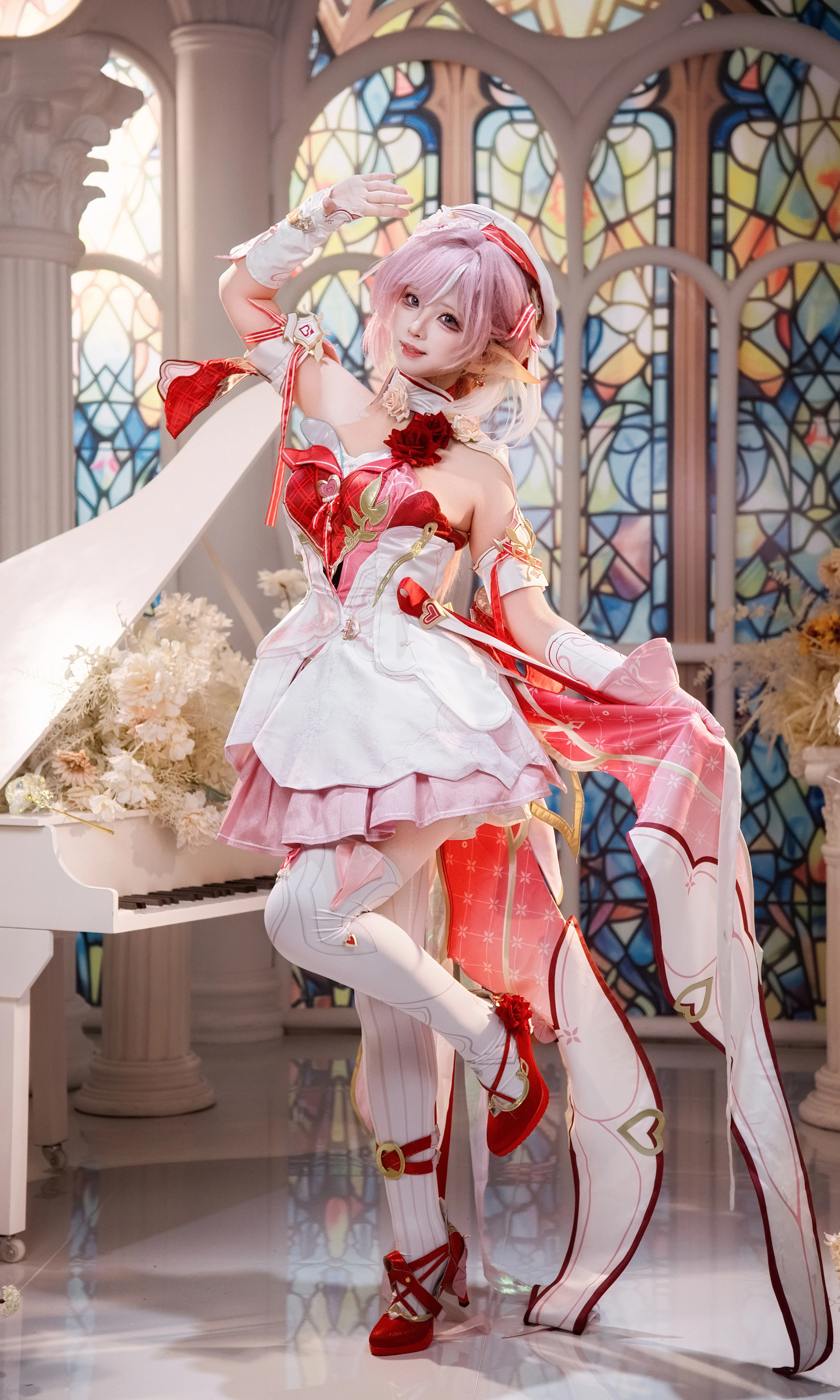 【エリシア コスプレ】崩壊 3rdの「愛願の妖精」、レンズで捉える飛花と琴の音