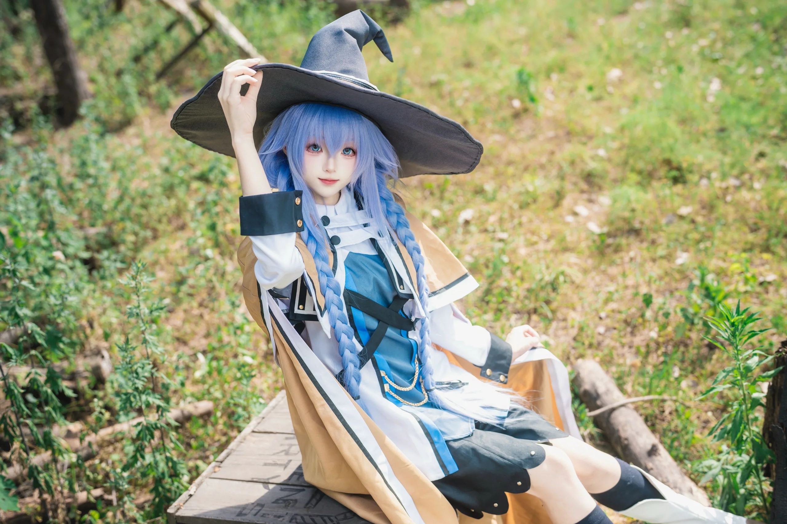 【洛琪希cos】在鐵軌與綠野間邂逅的藍色魔法師 - 第 3 張