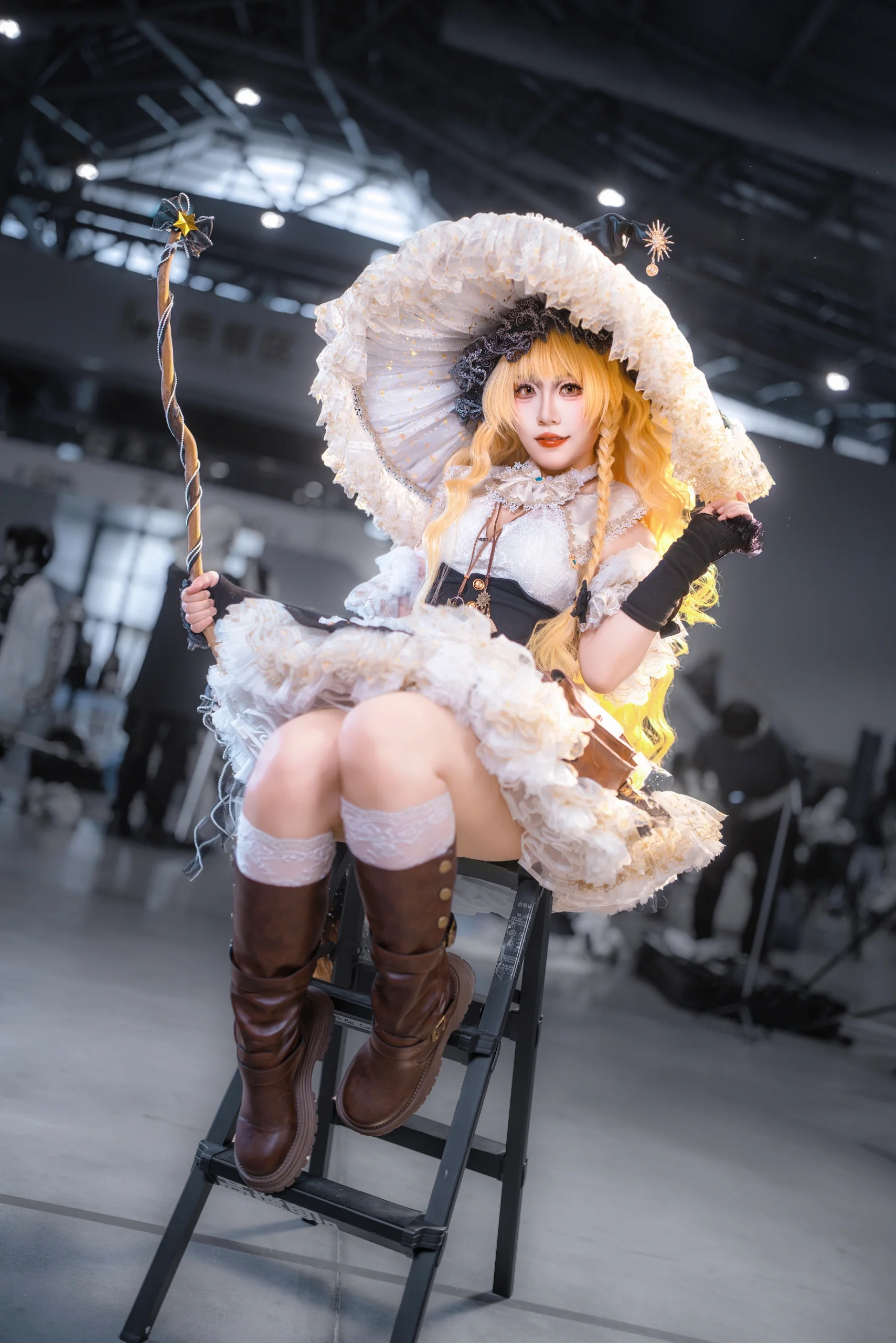 【雾雨魔理沙cos】东方project的魔法使，提着煤油灯去探险 - 第 3 张