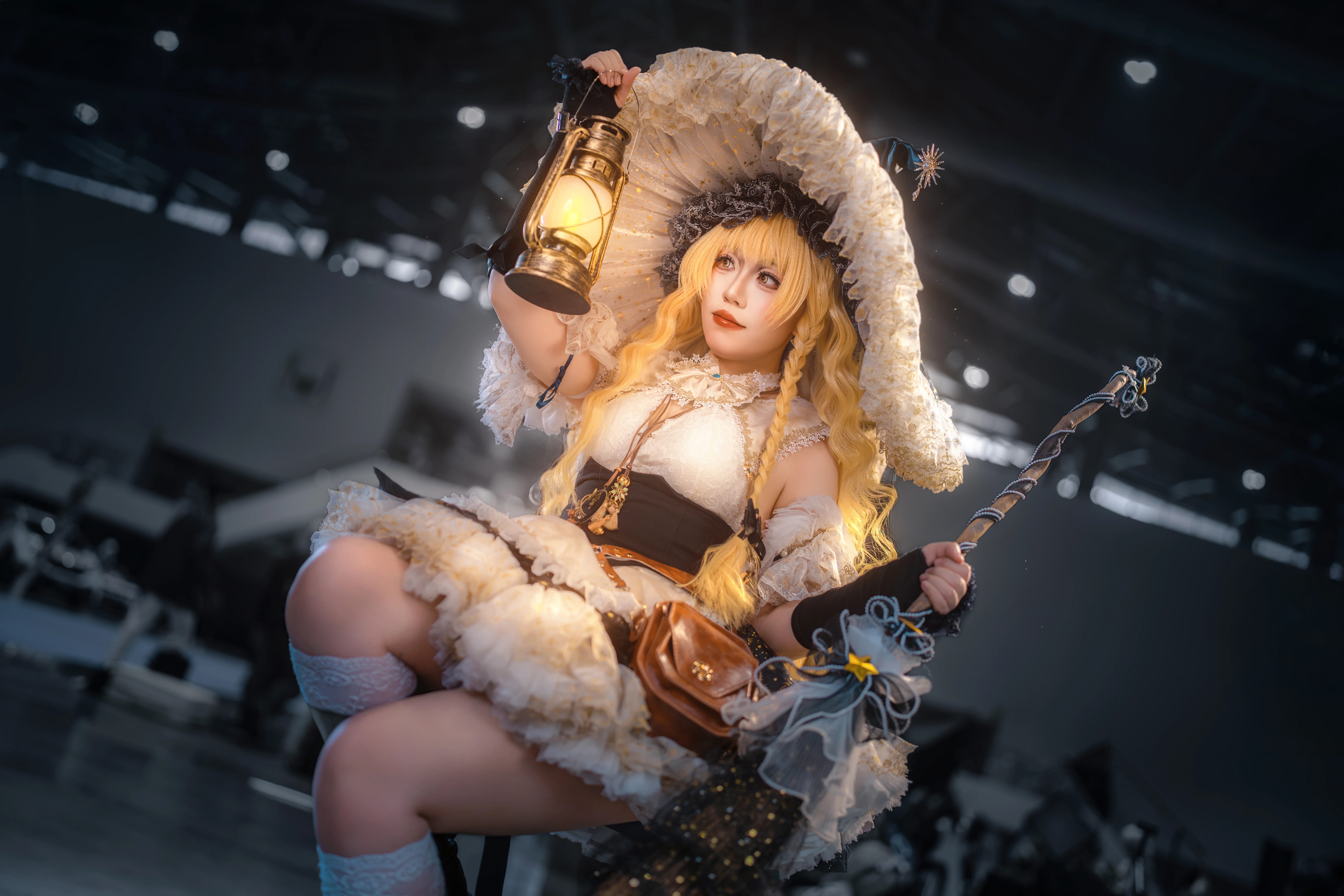【雾雨魔理沙cos】东方project的魔法使，提着煤油灯去探险