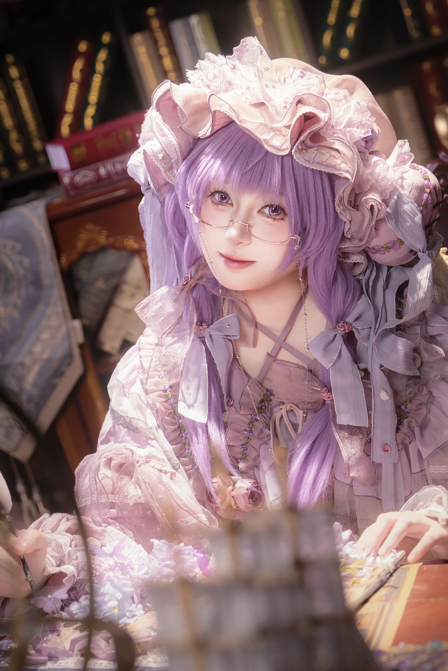 【帕秋莉cos】东方Project的七曜魔法使，在书库中的日常