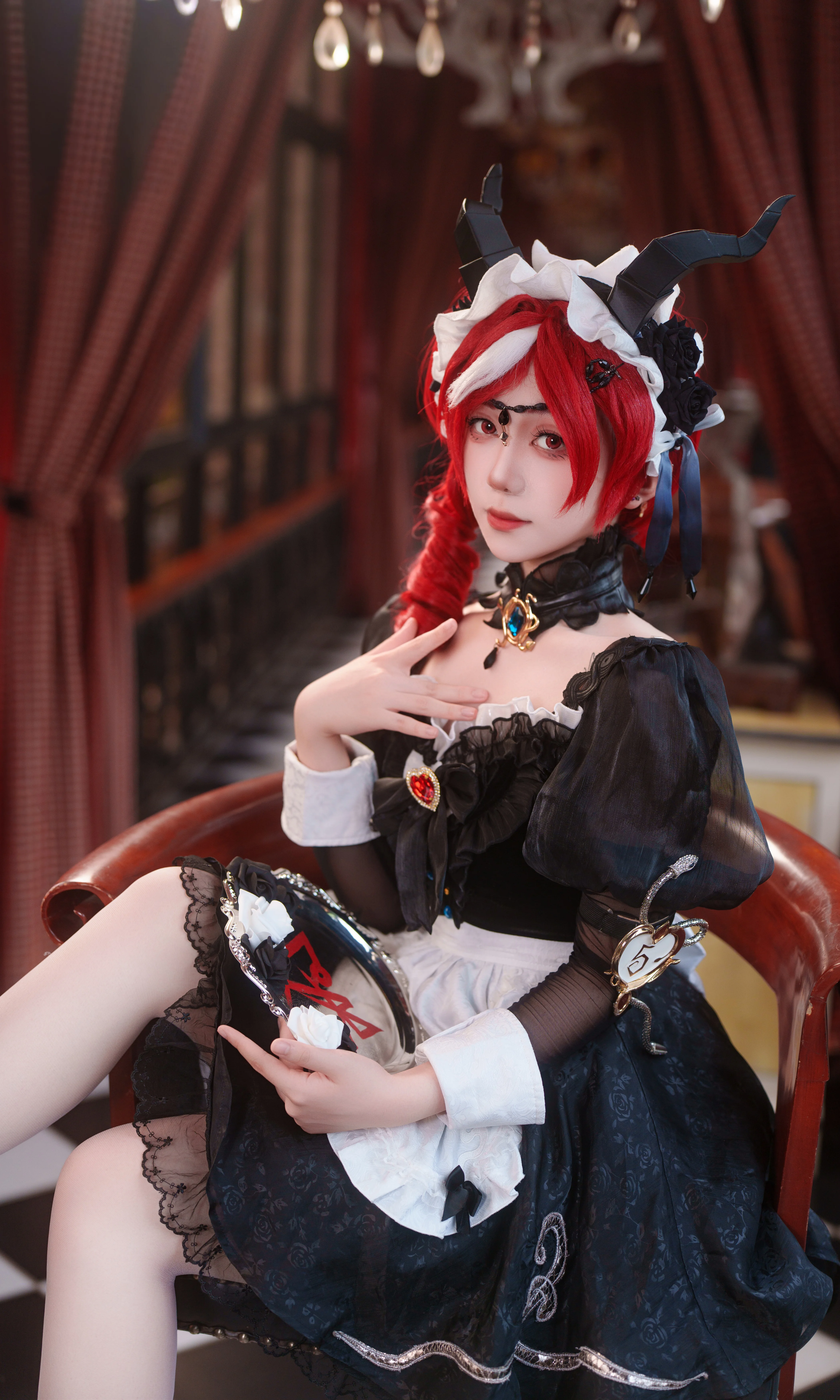 【第五人格祭司绯cos】哥特女仆装场景记录 - 第 5 张