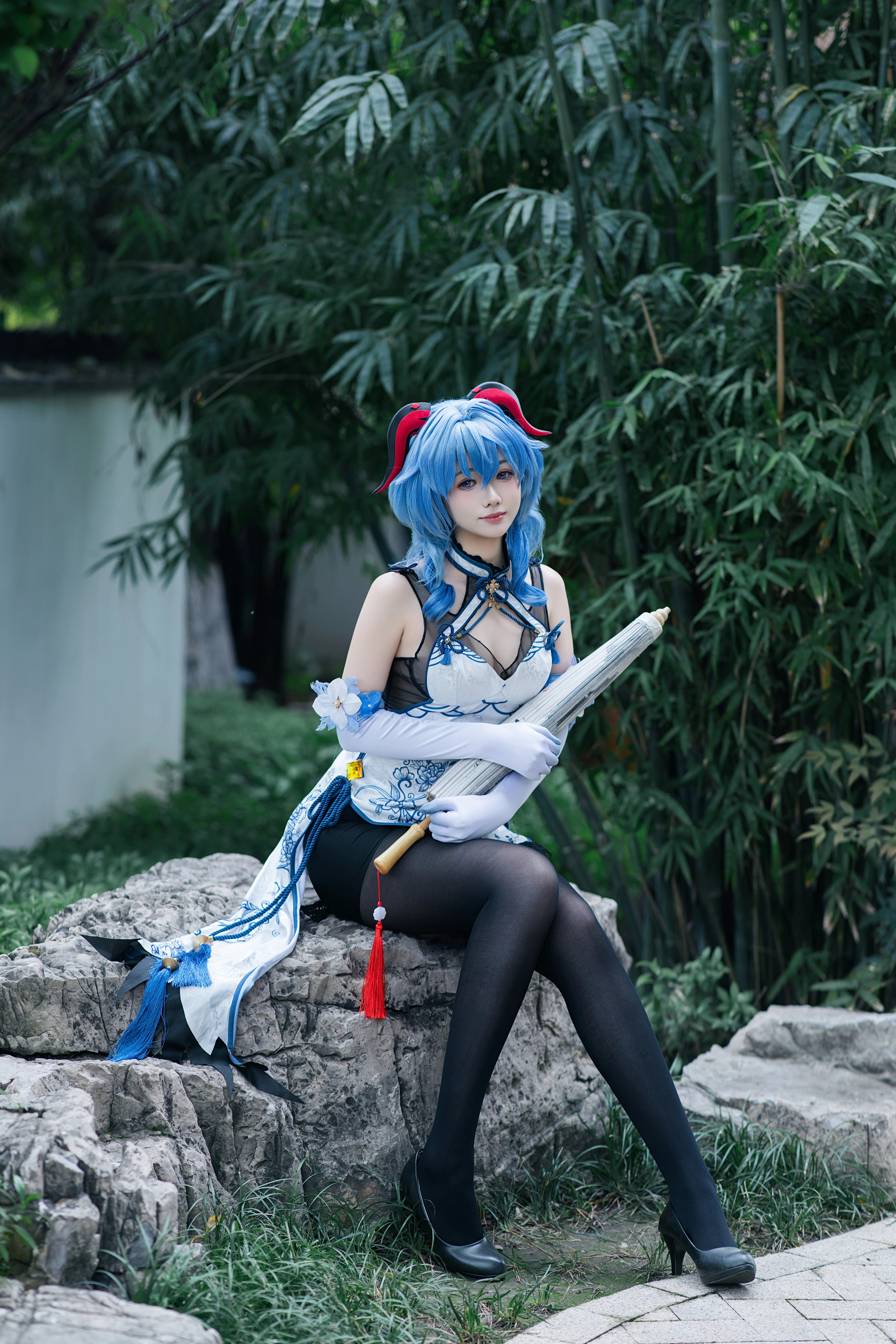 【甘雨cos】璃月的清冷温柔，于竹林间流转 - 第2张