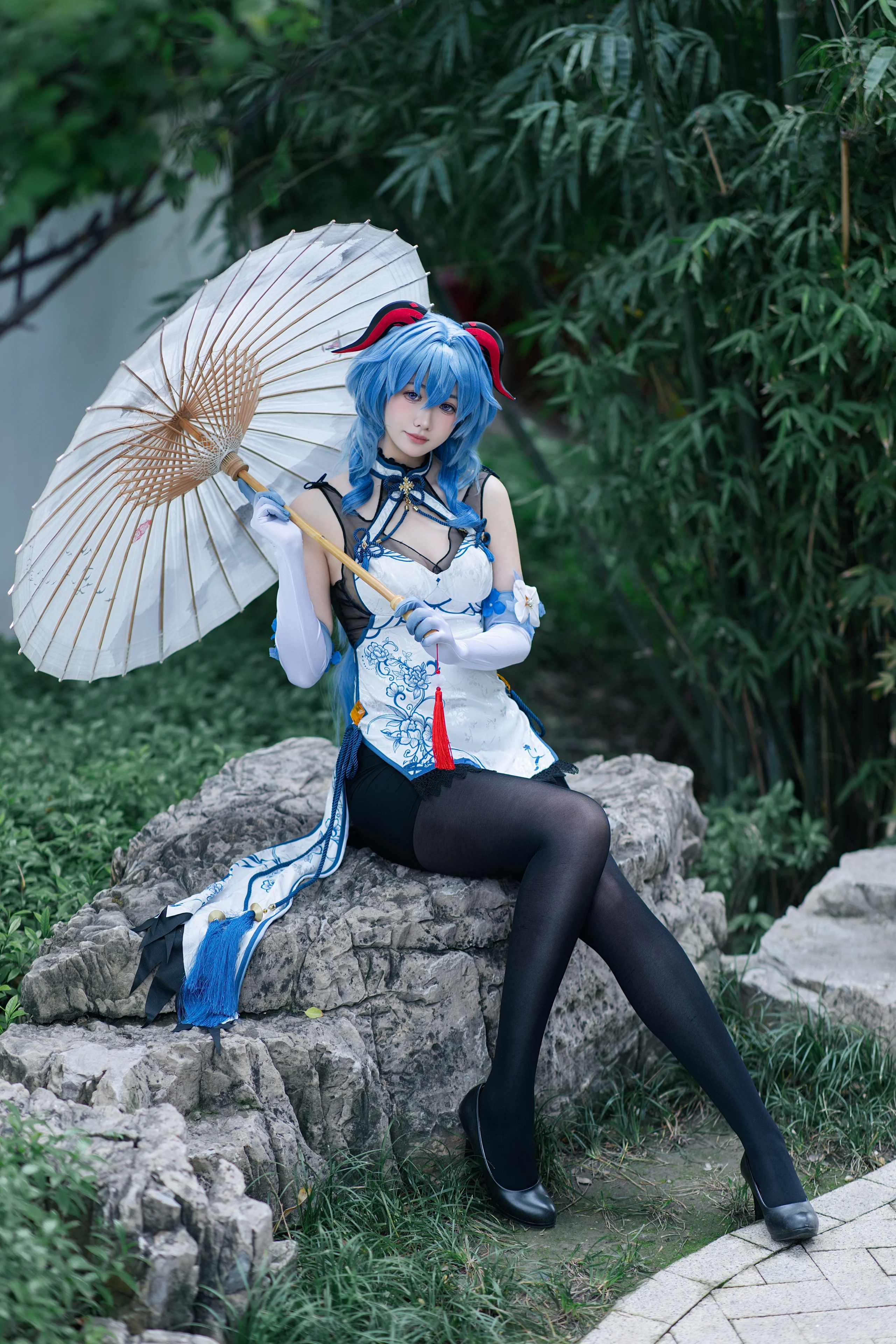 【甘雨cos】璃月的清冷温柔，于竹林间流转 - 第3张