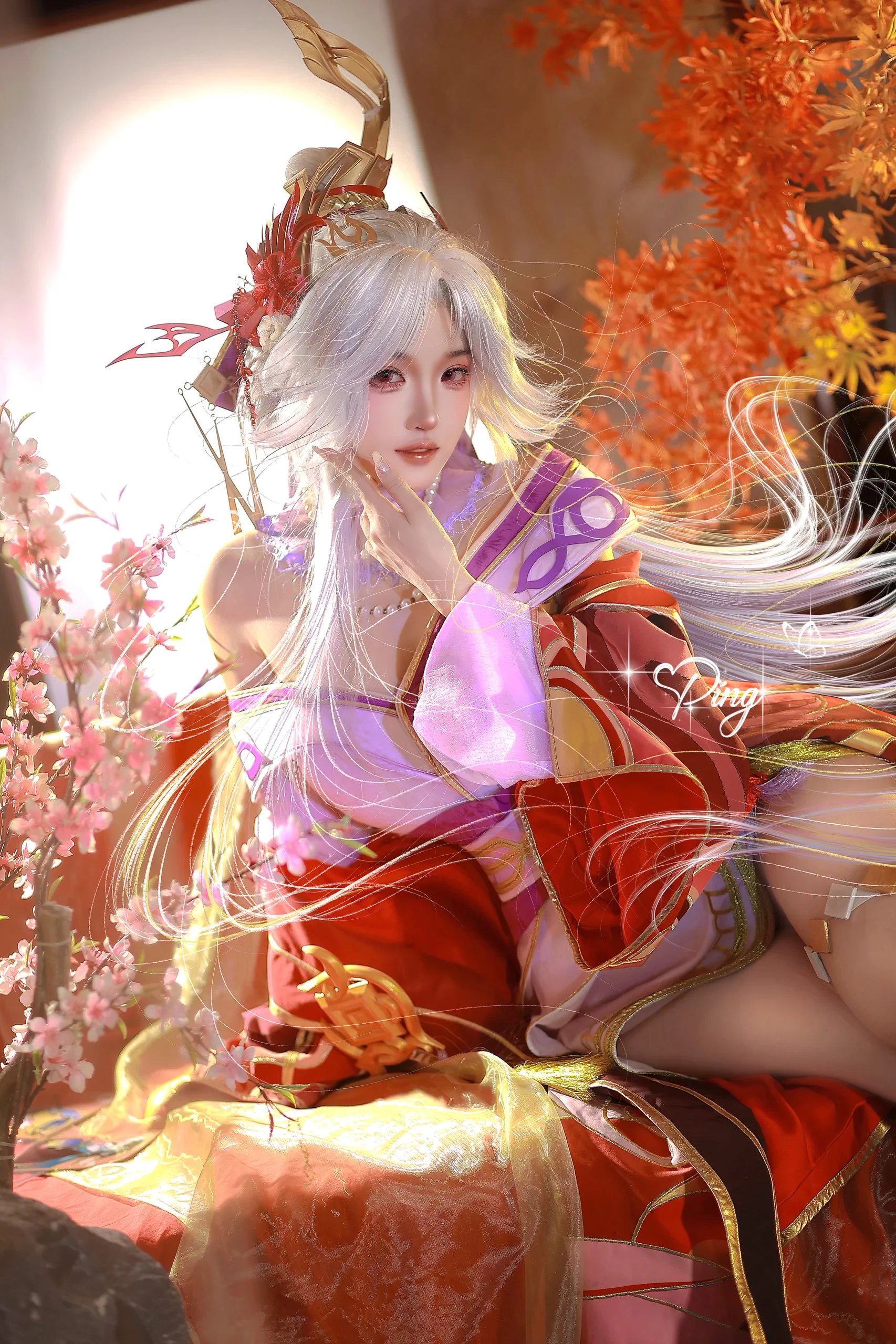 【不知火舞cos】花合鬥皮膚的無雙姿態，紅葉下的魅影