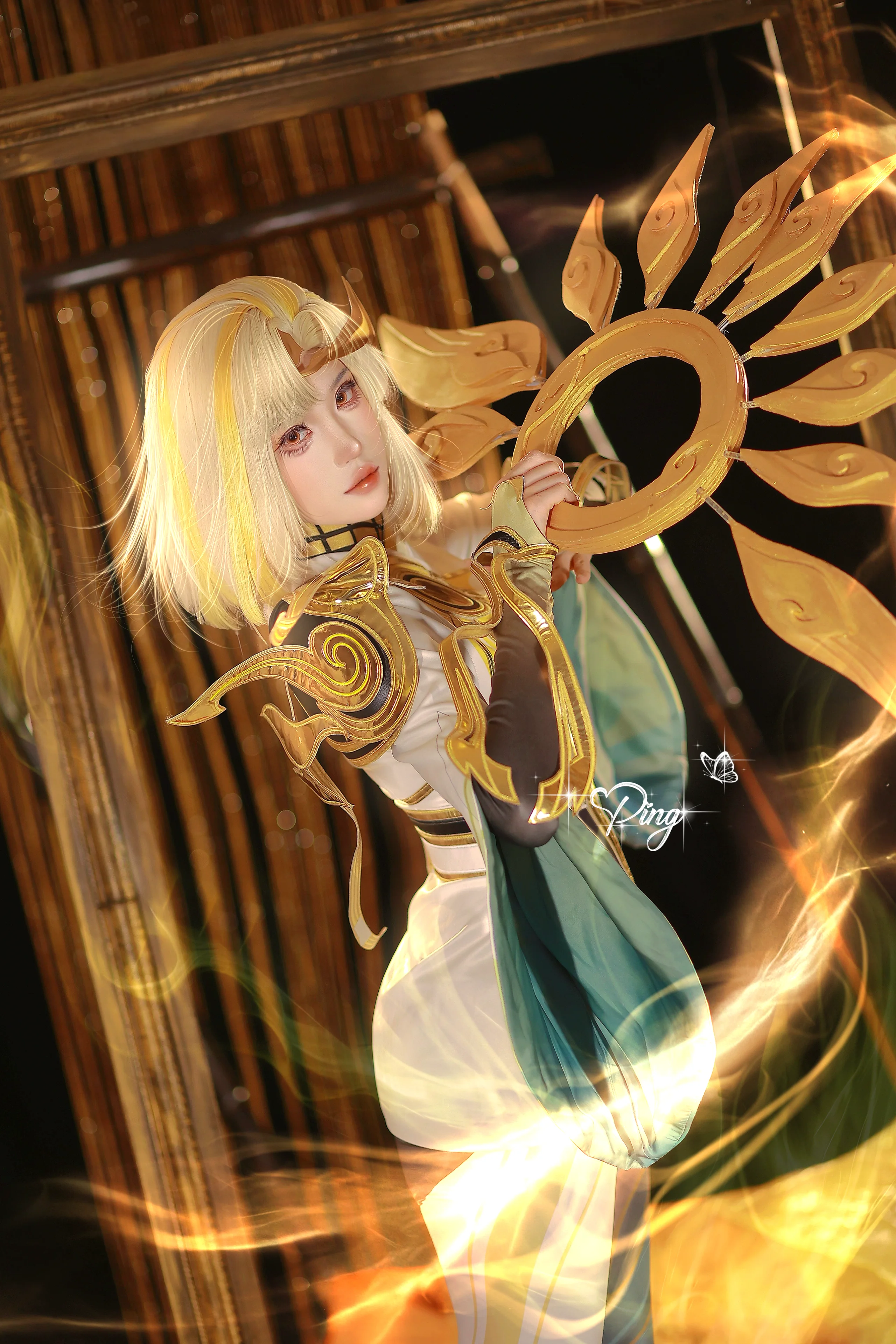 【鏡cos】王者榮耀熾陽神光，光影之間的戰鬥姿態