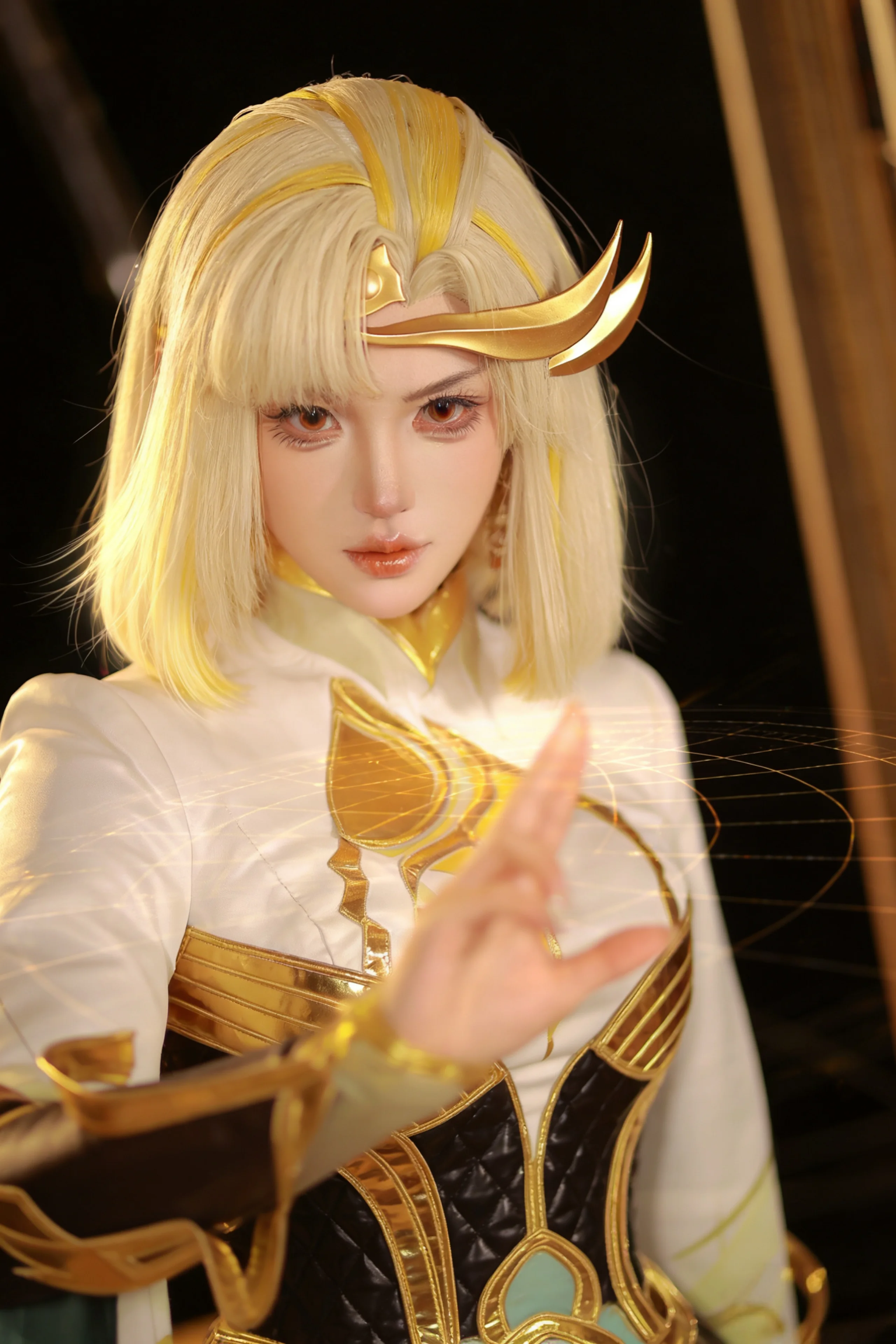 【鏡cos】熾陽神光，玩軟輔的別配硬曲了，要配我 - 第 1 張
