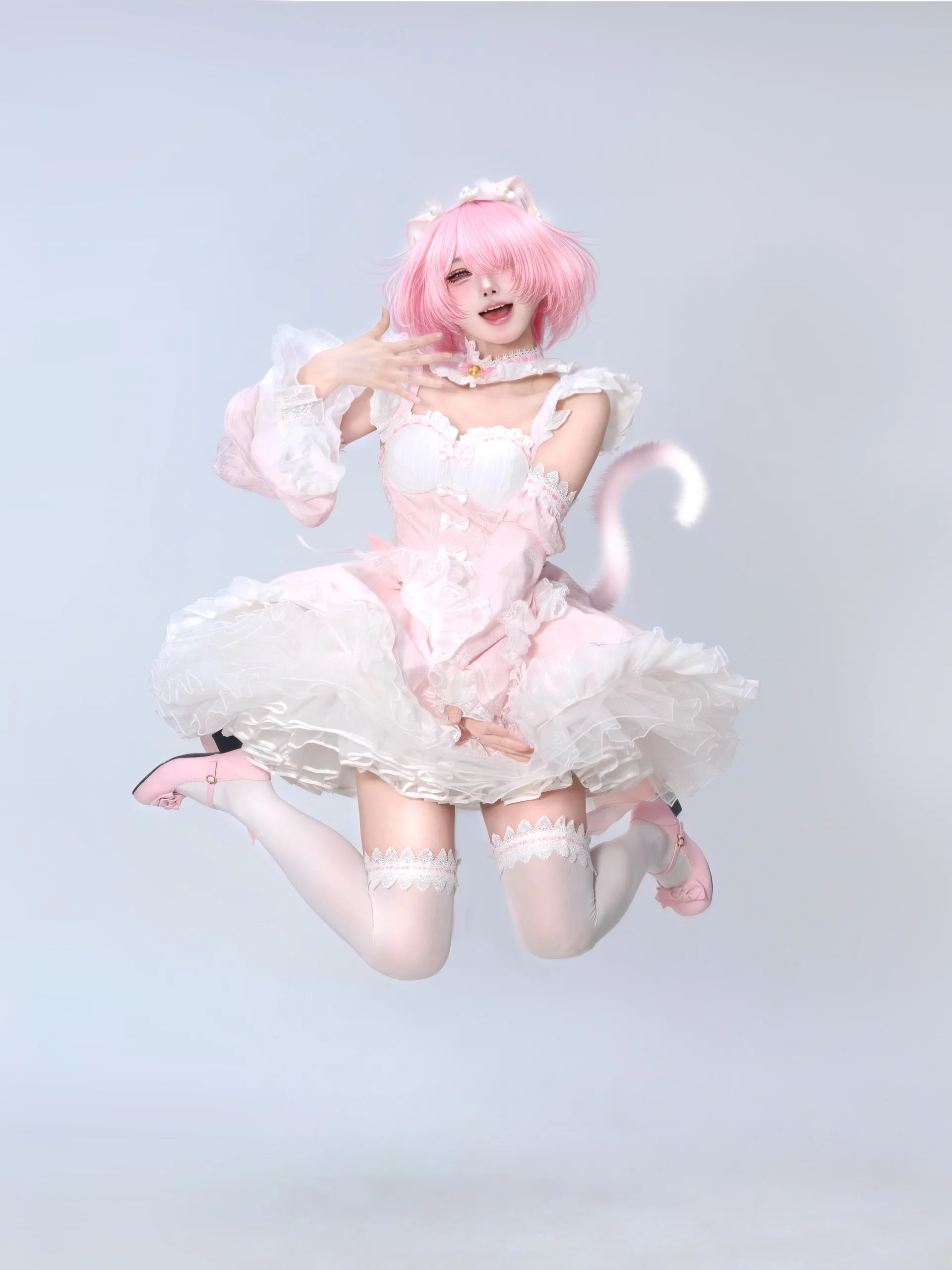 【拉姆cos】粉色貓娘私設版，棚拍動作參考 - 第 3 張