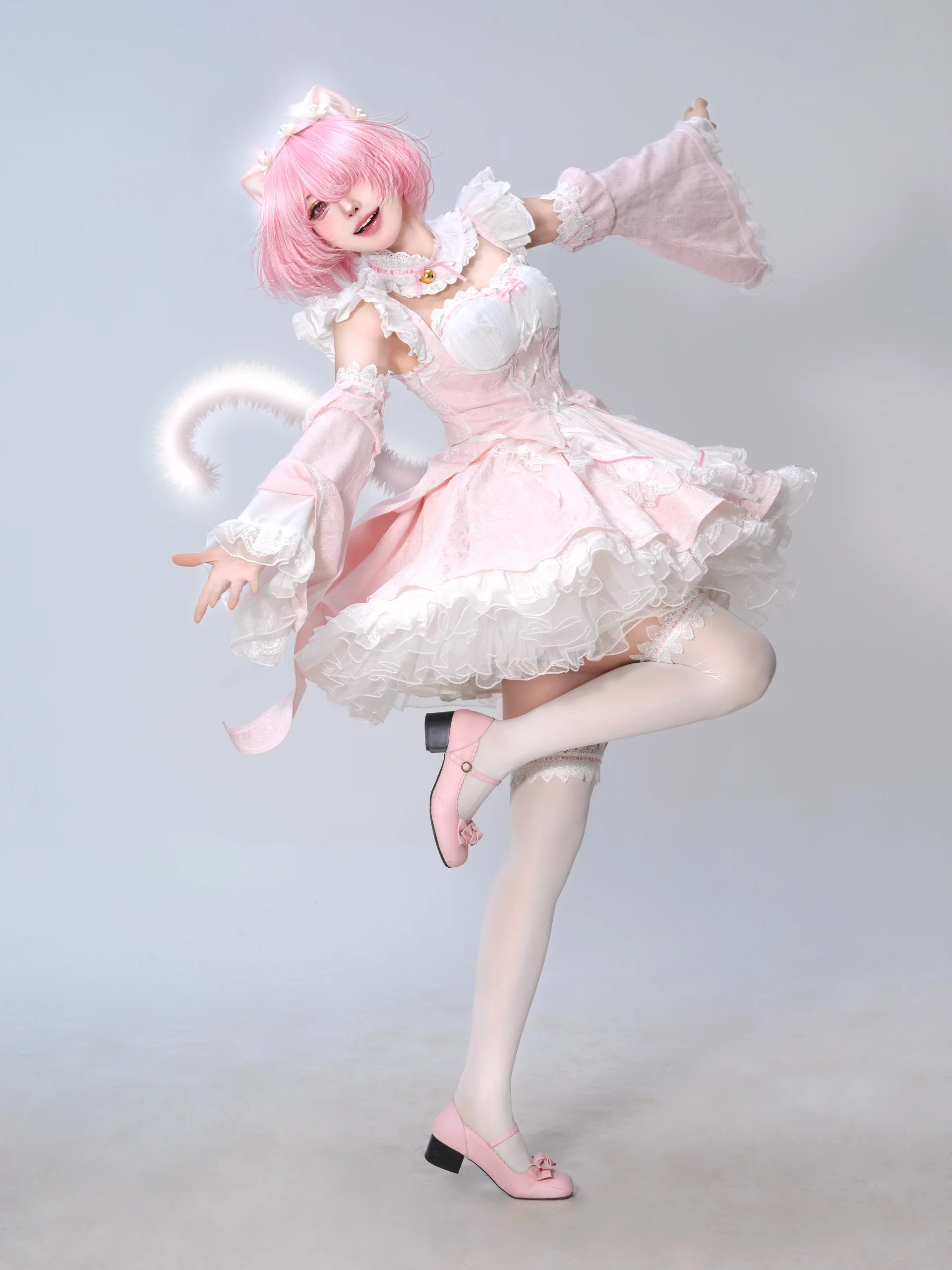 【拉姆cos】粉色貓娘私設版，棚拍動作參考 - 第 6 張