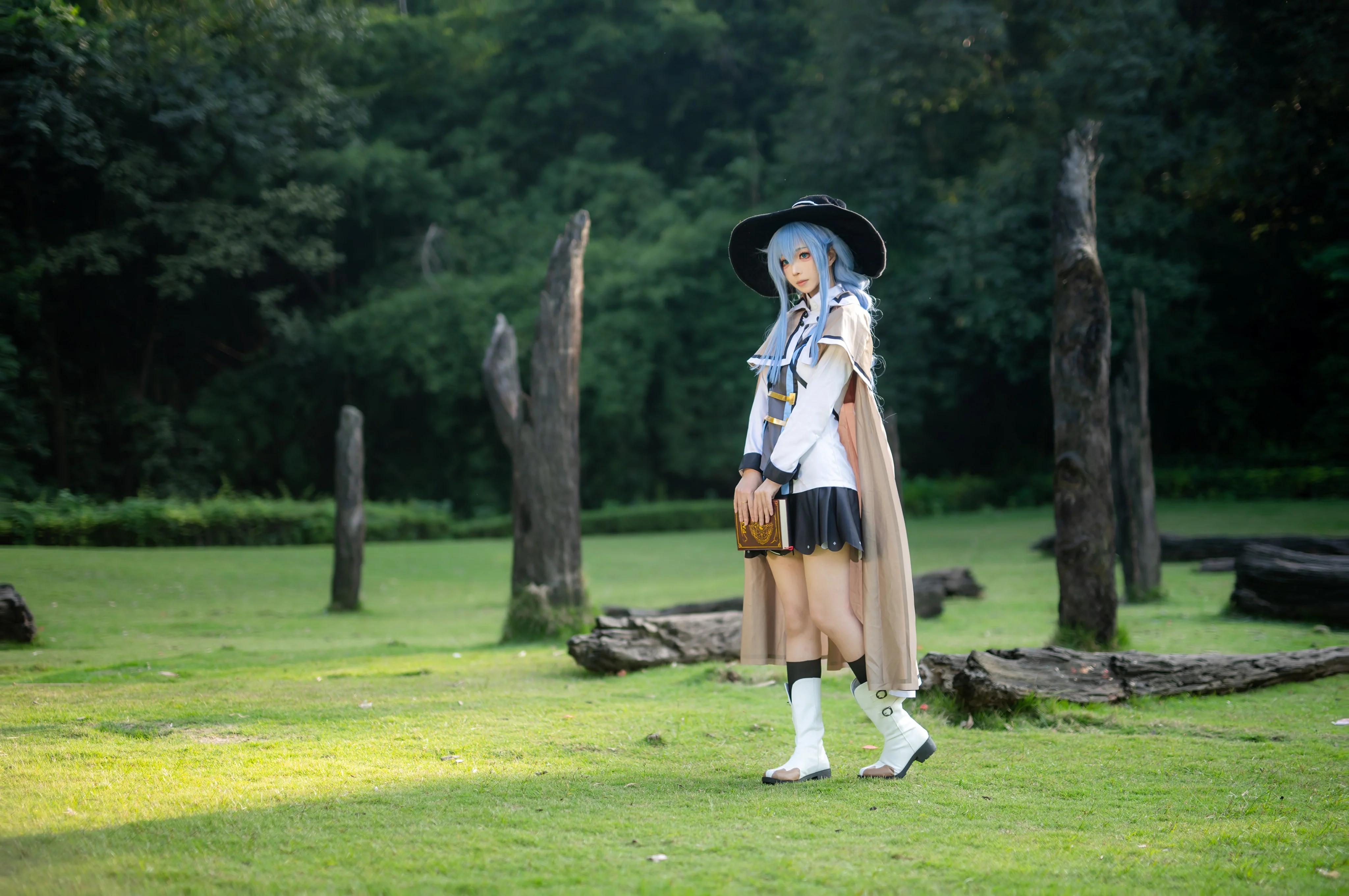 【洛琪希cos】漫步在無職轉生的魔法森林裡 - 第 4 張