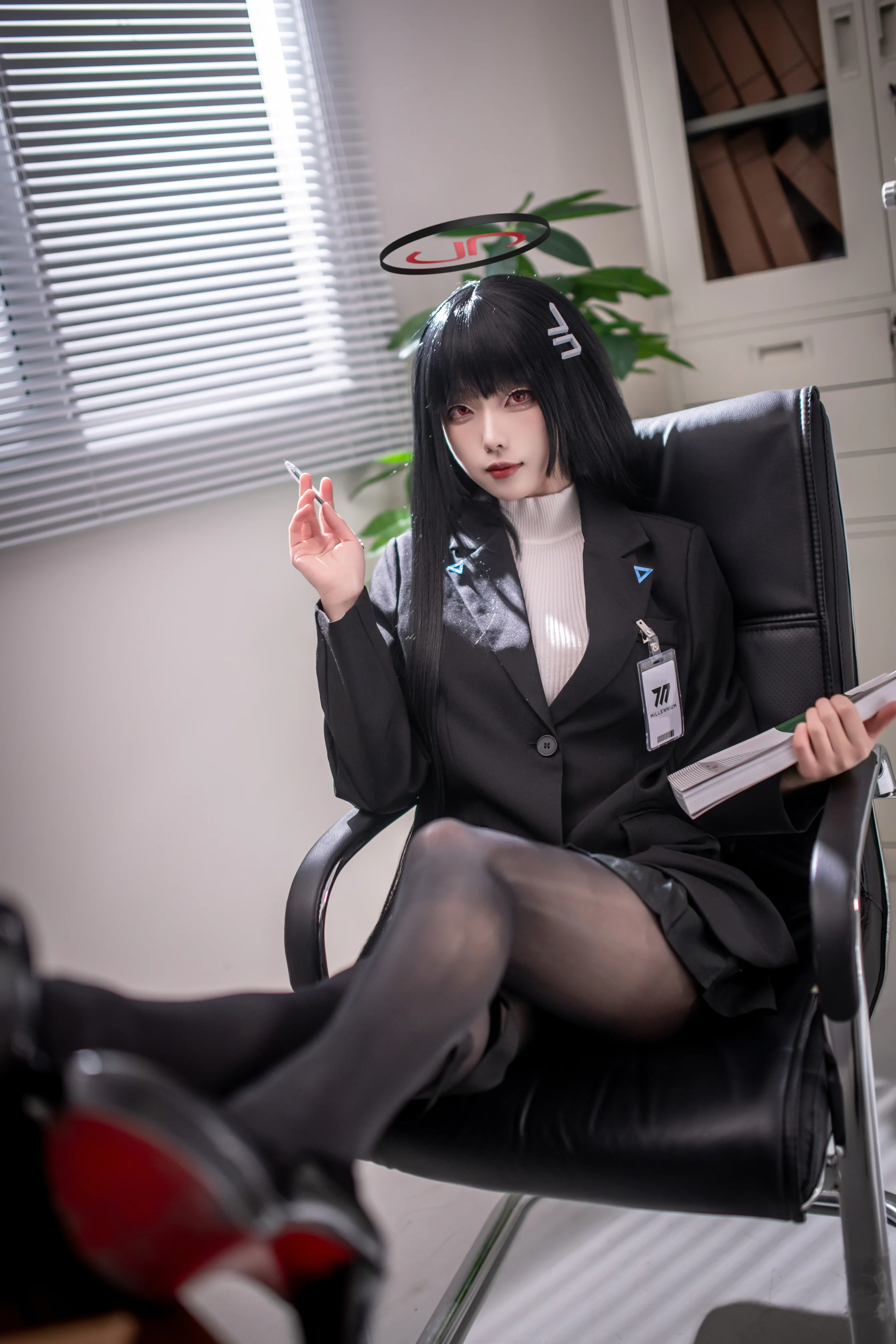 【调月莉音cos】蔚蓝档案的办公室OL日常