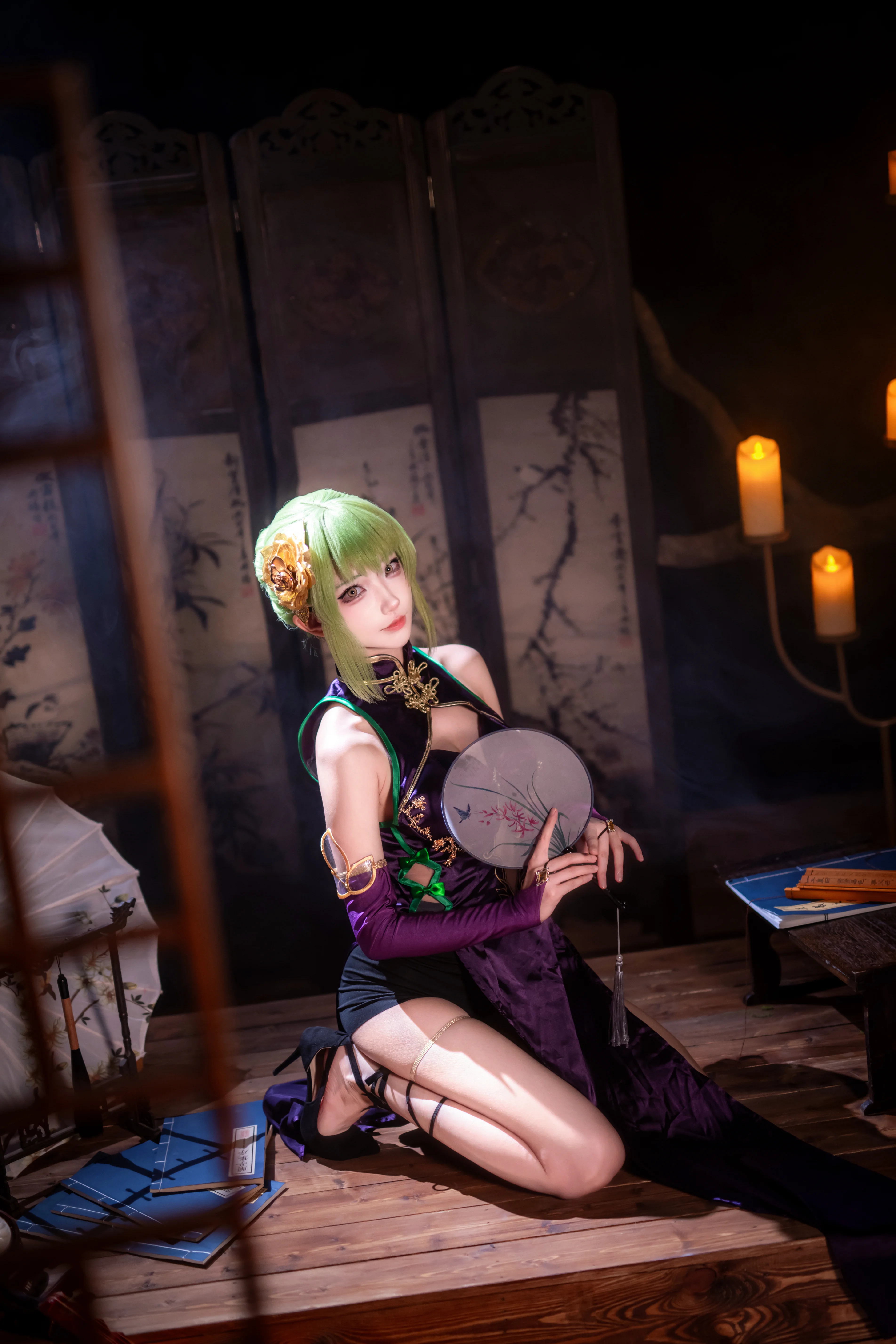 [C.C. cosplay] Code Geass: Lelouch of the Rebellion—The Witch Temperament Under a Purple Qipao - Image 11