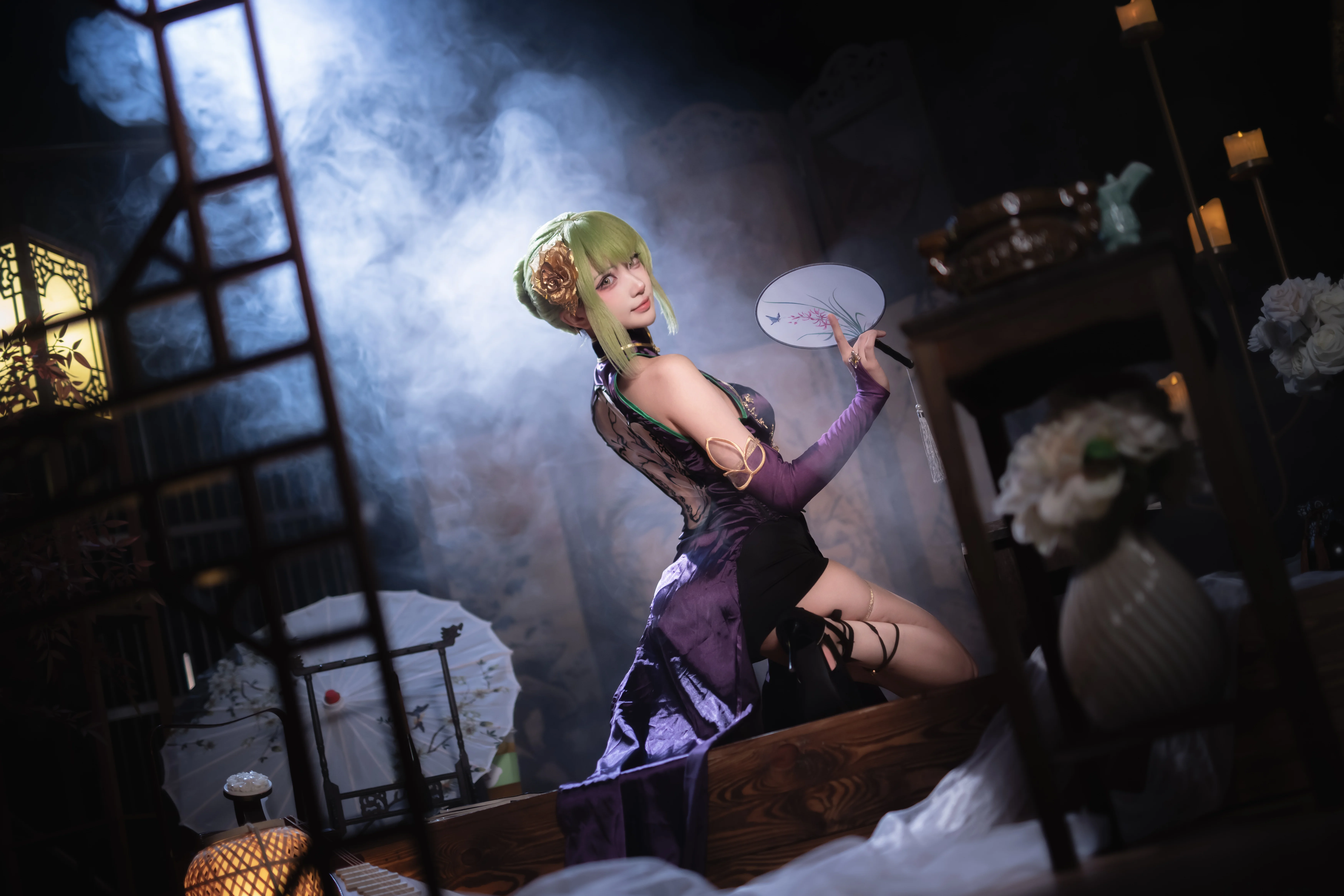 [C.C. cosplay] Code Geass: Lelouch of the Rebellion—The Witch Temperament Under a Purple Qipao - Image 3