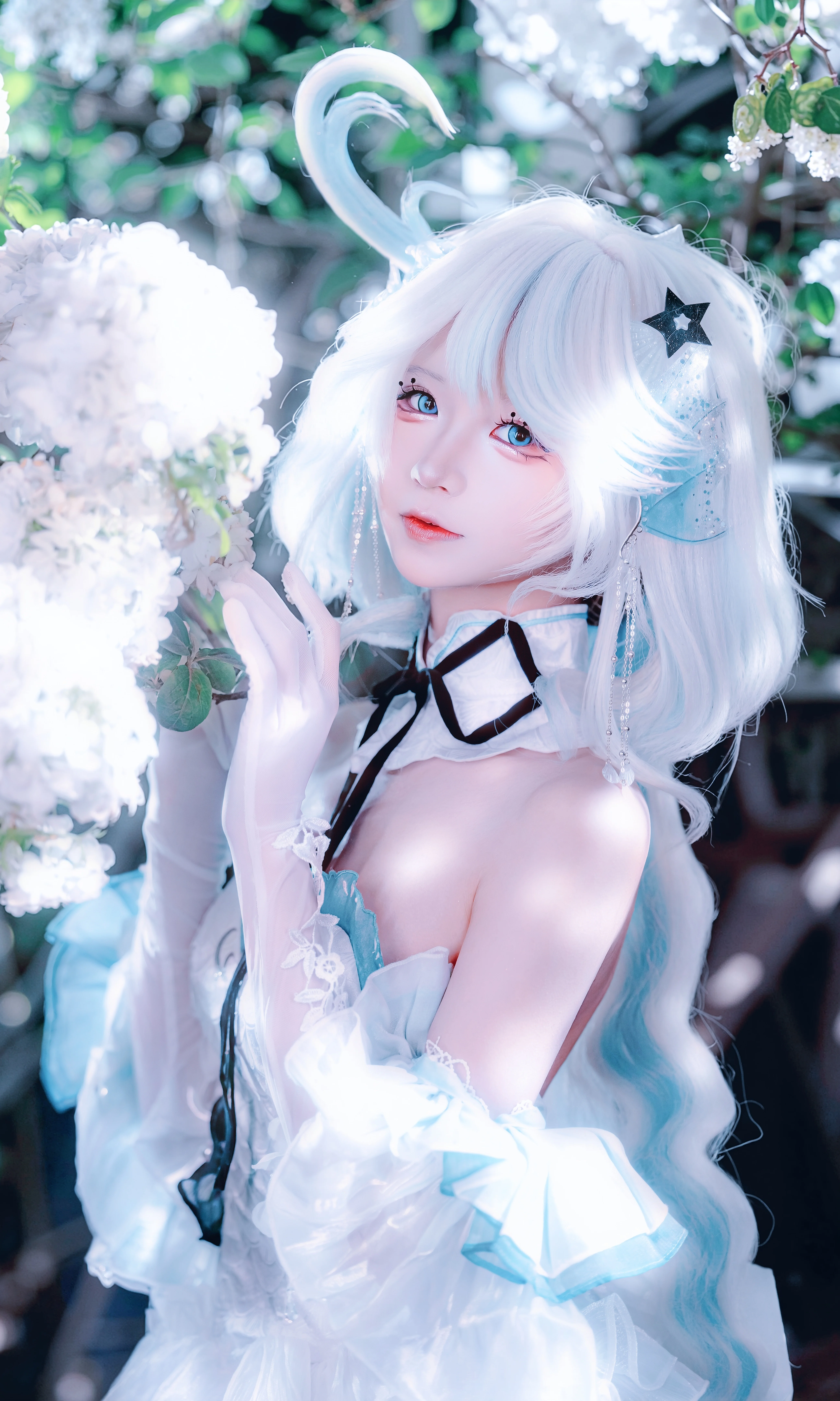 【芙宁娜cos】原神 梦幻花丛里的华丽瞬间 - 第 1 张