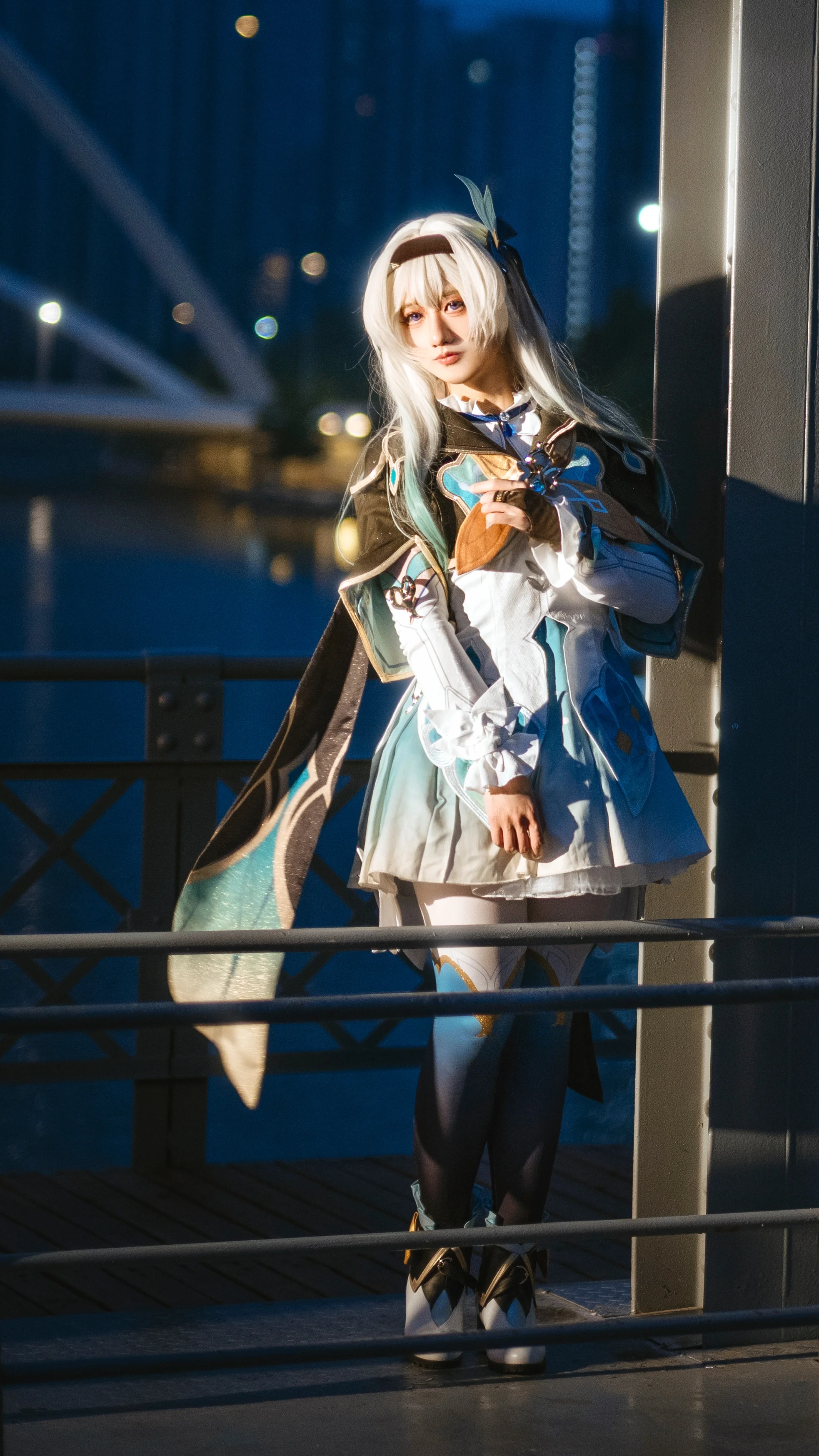 【流萤cos】崩坏星铁道的夜景，与清醒的现实再会