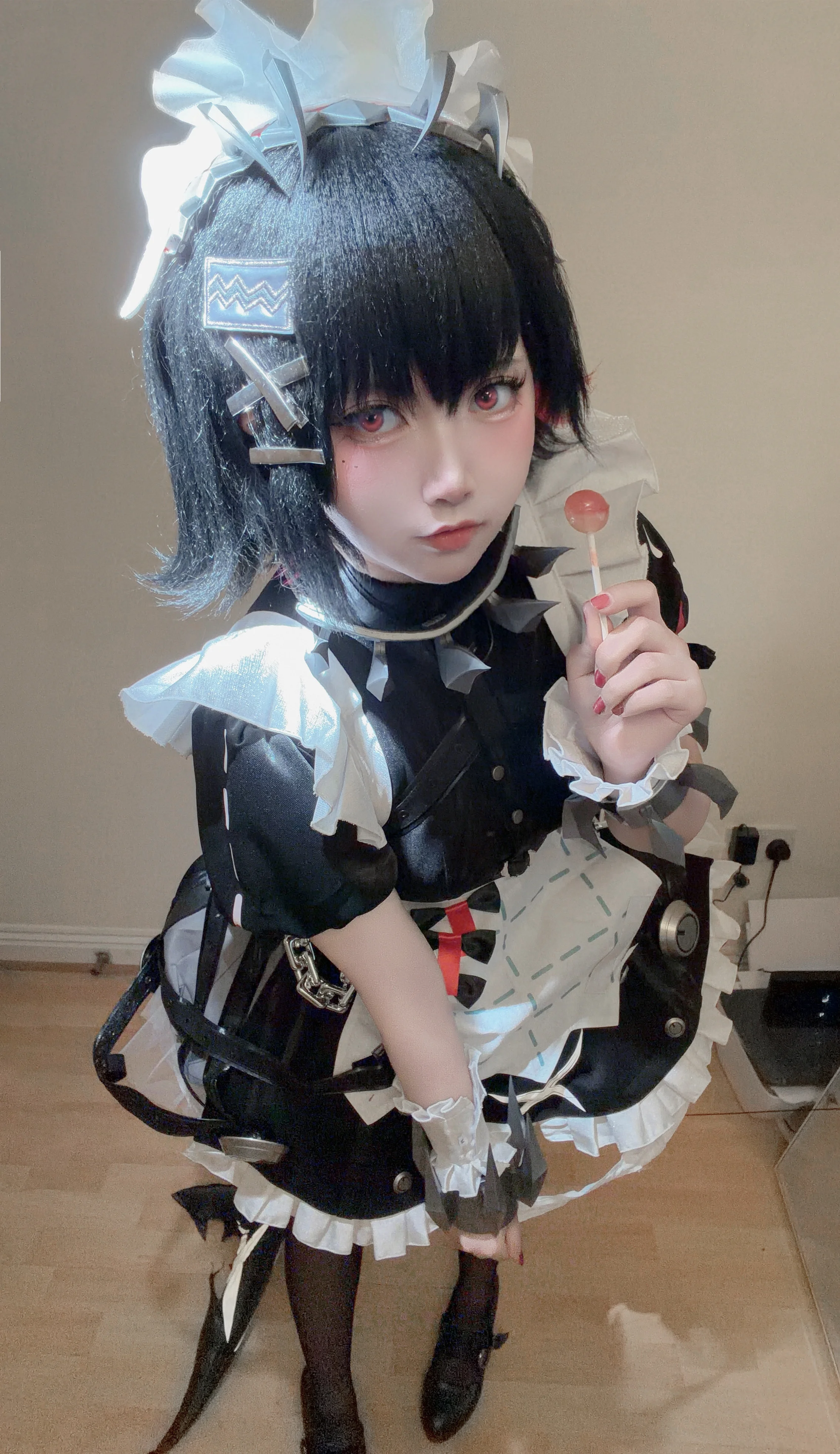 【艾莲乔cos】《绝区零》鲨鱼妹的家政与女高双重反差 - 推荐阅读封面