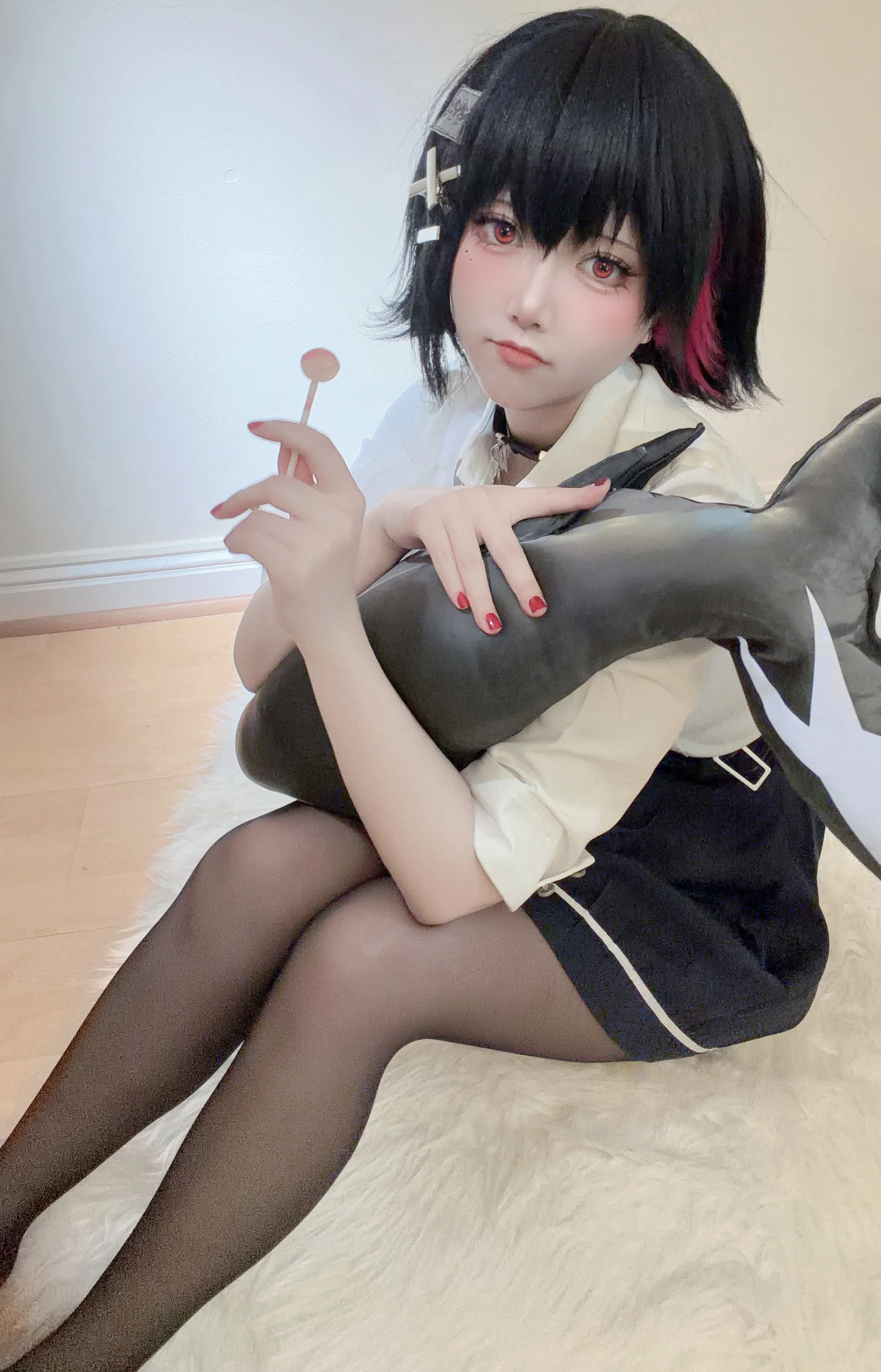 【艾莲乔cos】《绝区零》鲨鱼妹的家政与女高双重反差 - 第4张