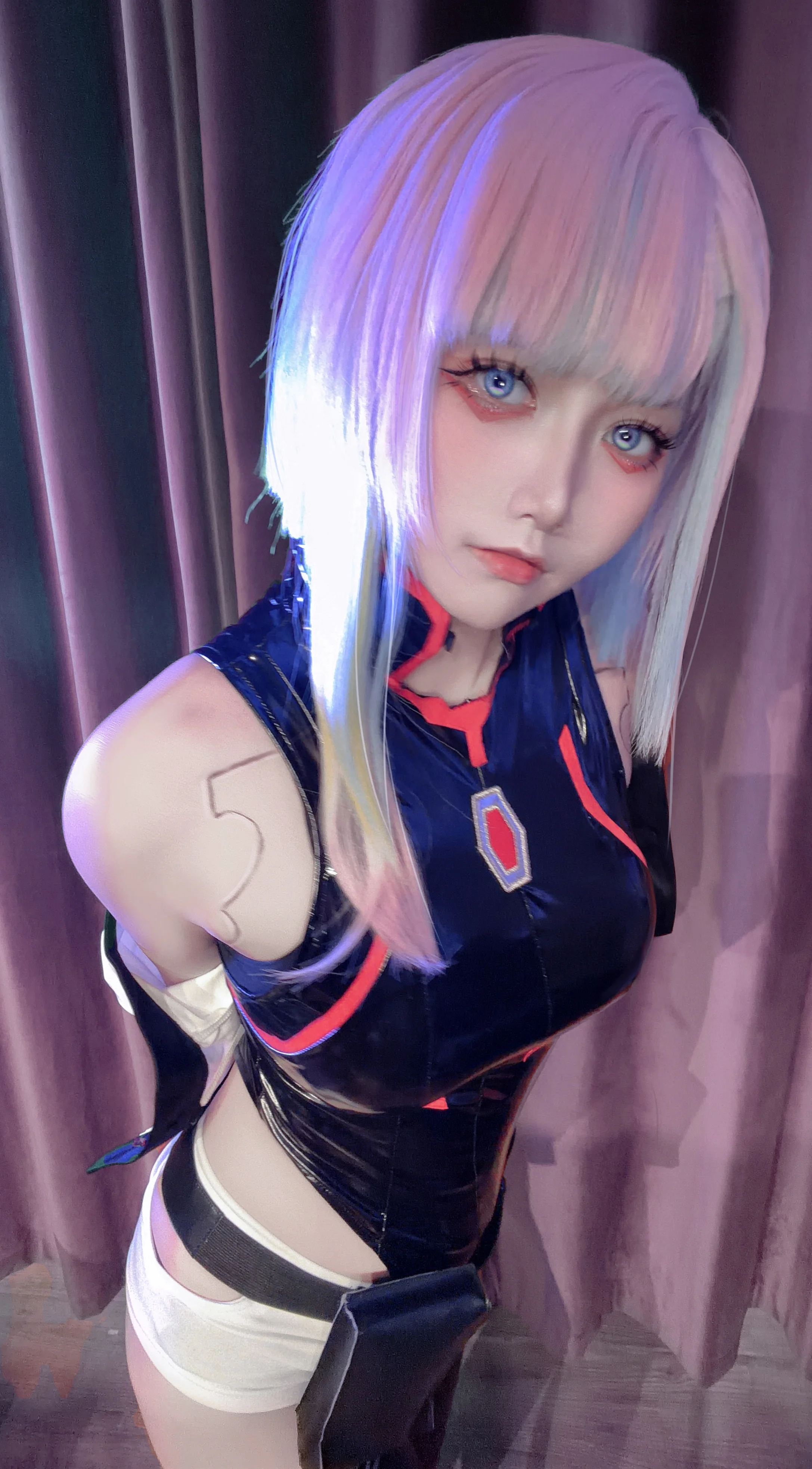 【露西cos】夜之城的月光，赛博朋克边缘行者的浪漫 - 第 1 张