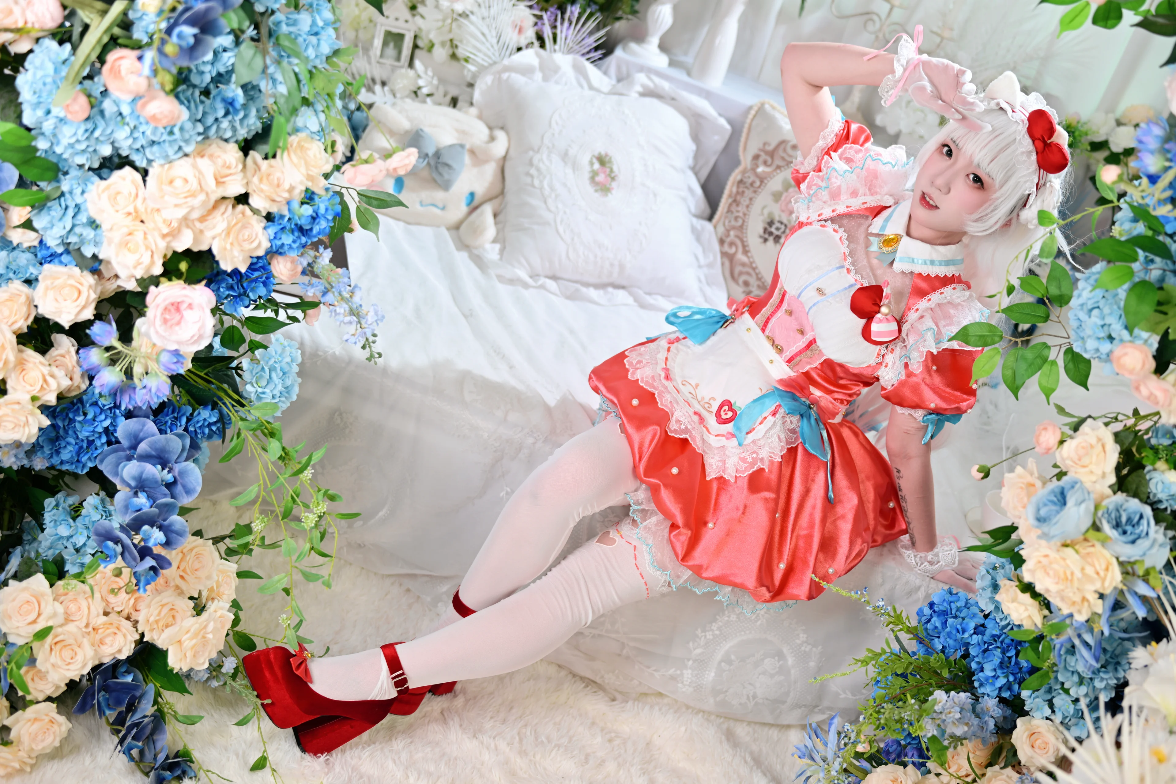 [Hu Tao cosplay] NARAKA: BLADEPOINT x Sanrio Collaboration, Dreamy Dress Photoshoot Sharing - Image 3