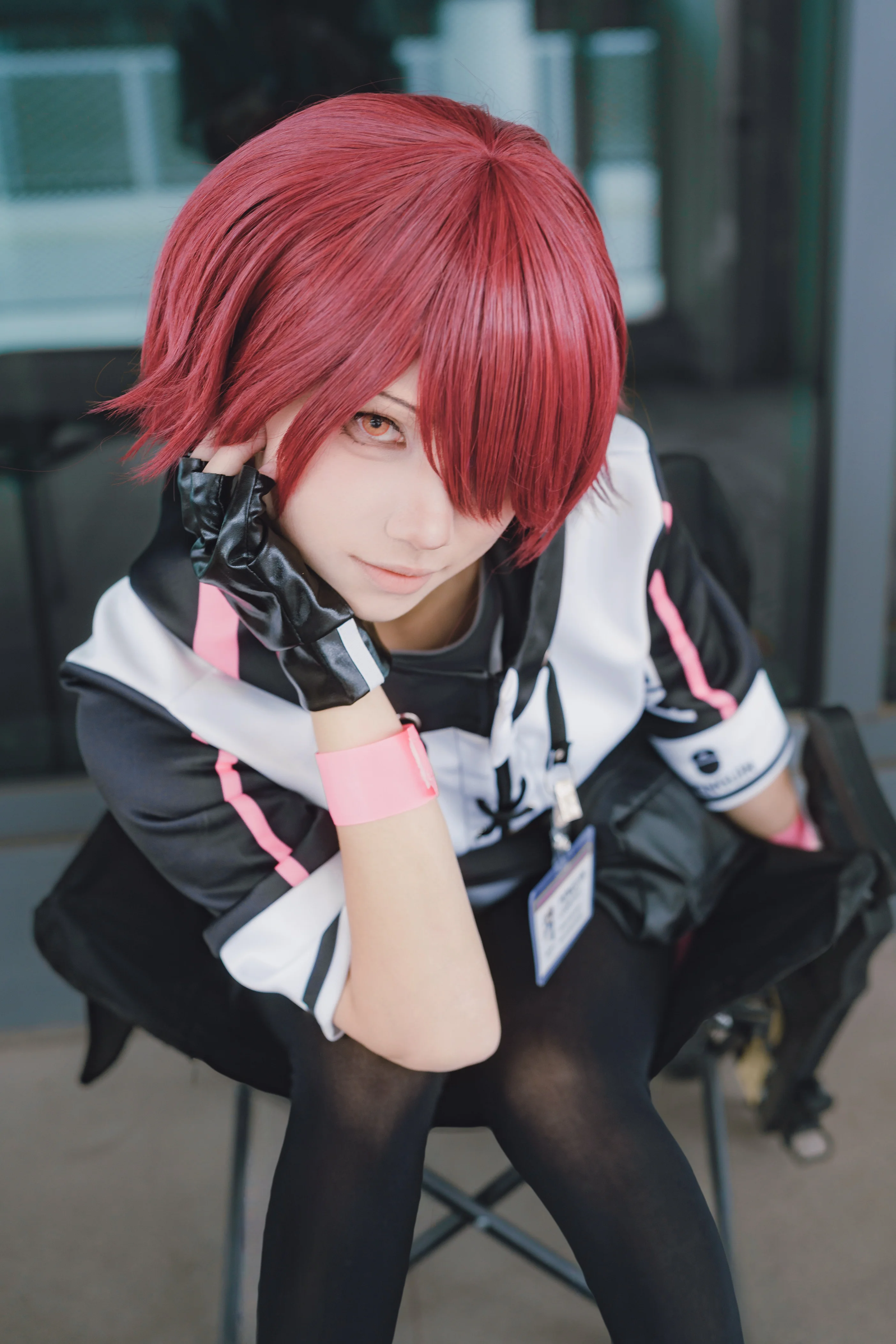 【Arknights Exusiai Cosplay】Red-Haired Angel, the Outdoor Daily Life of a Penguin Logistics Operator - Image 5