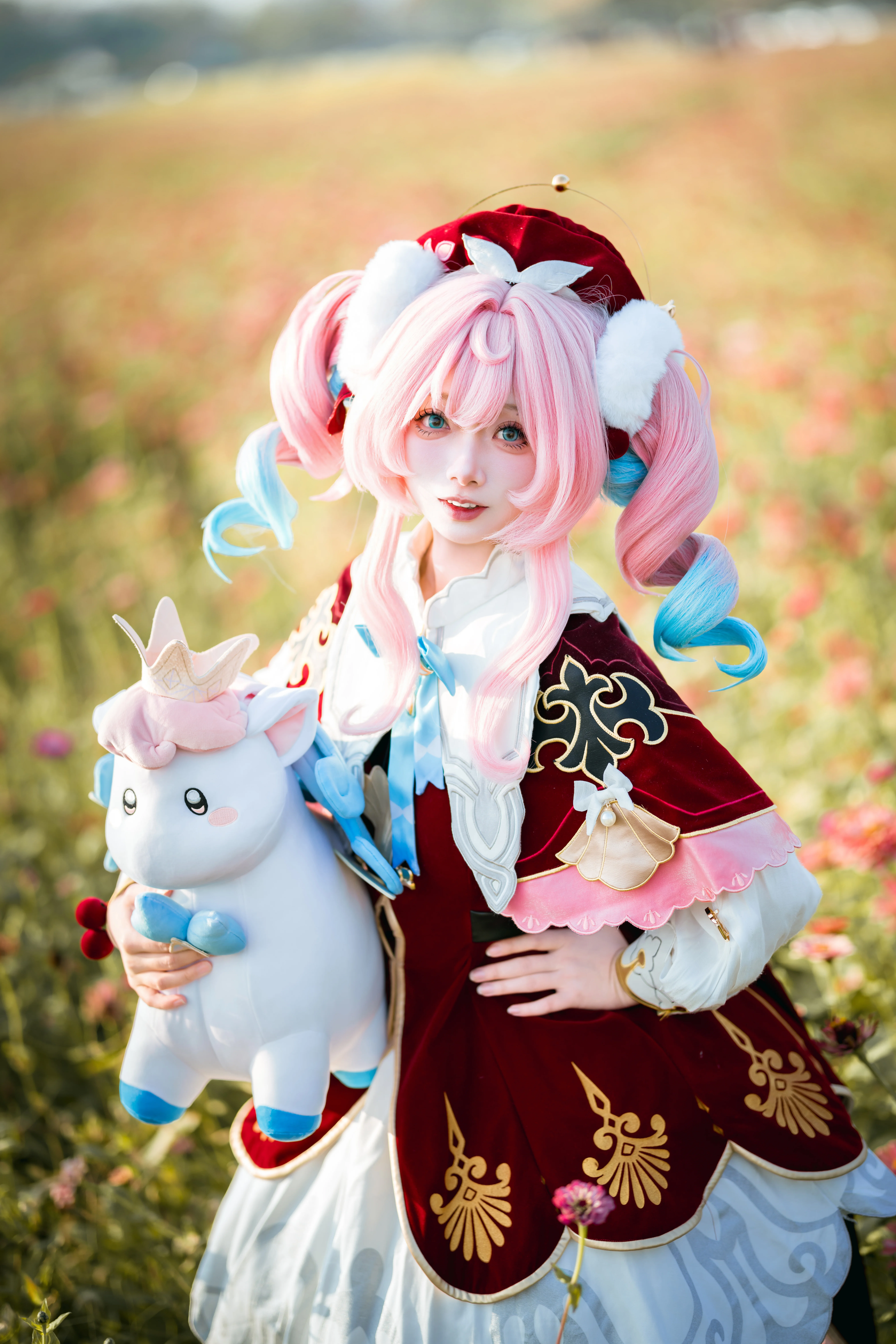 【风堇cos】在花海和治愈天空之人小伊卡相遇 - 第 8 张