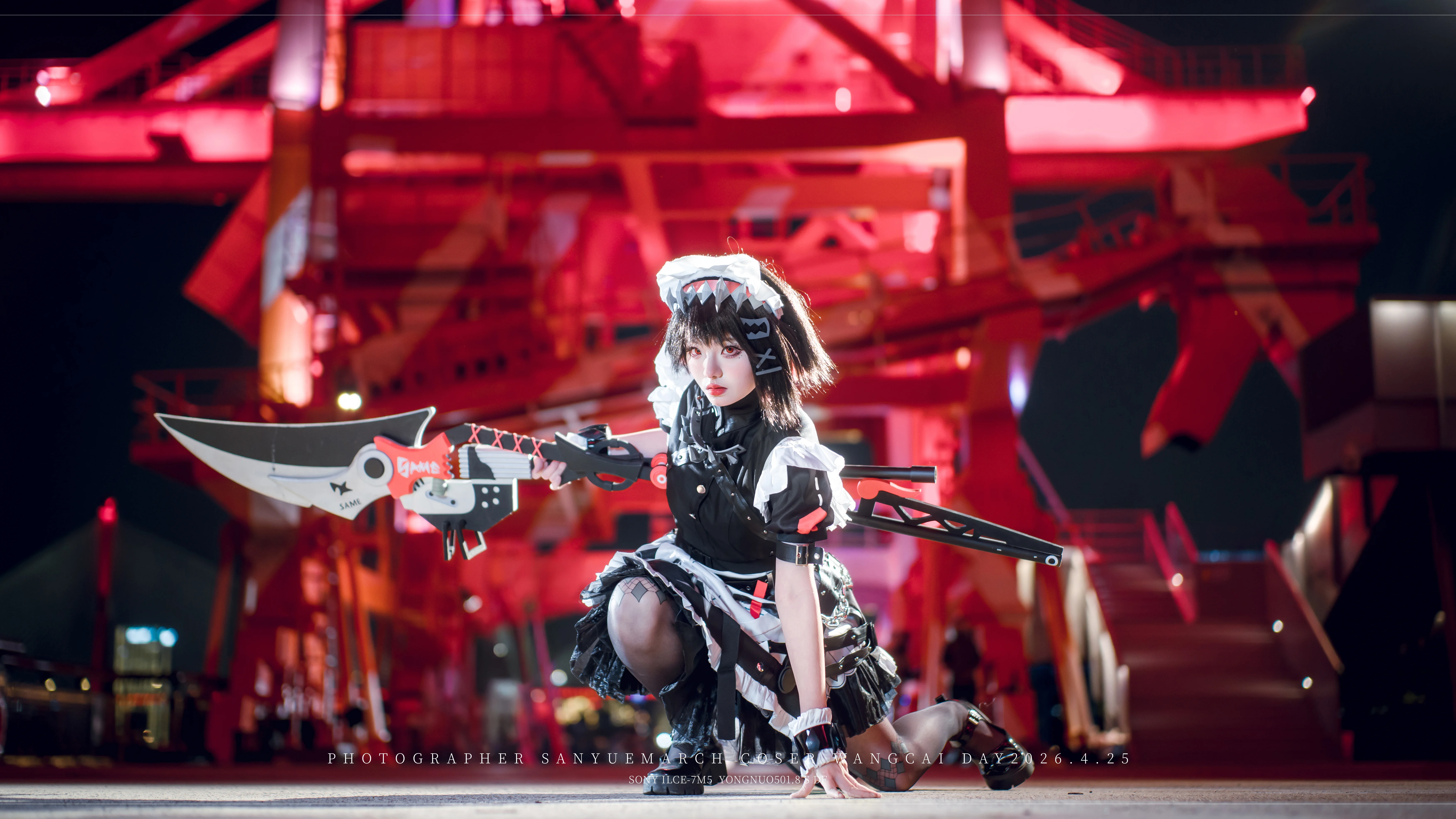 【アークナイツ Wcos】傭兵の二重生活、赤と黒の巡遊