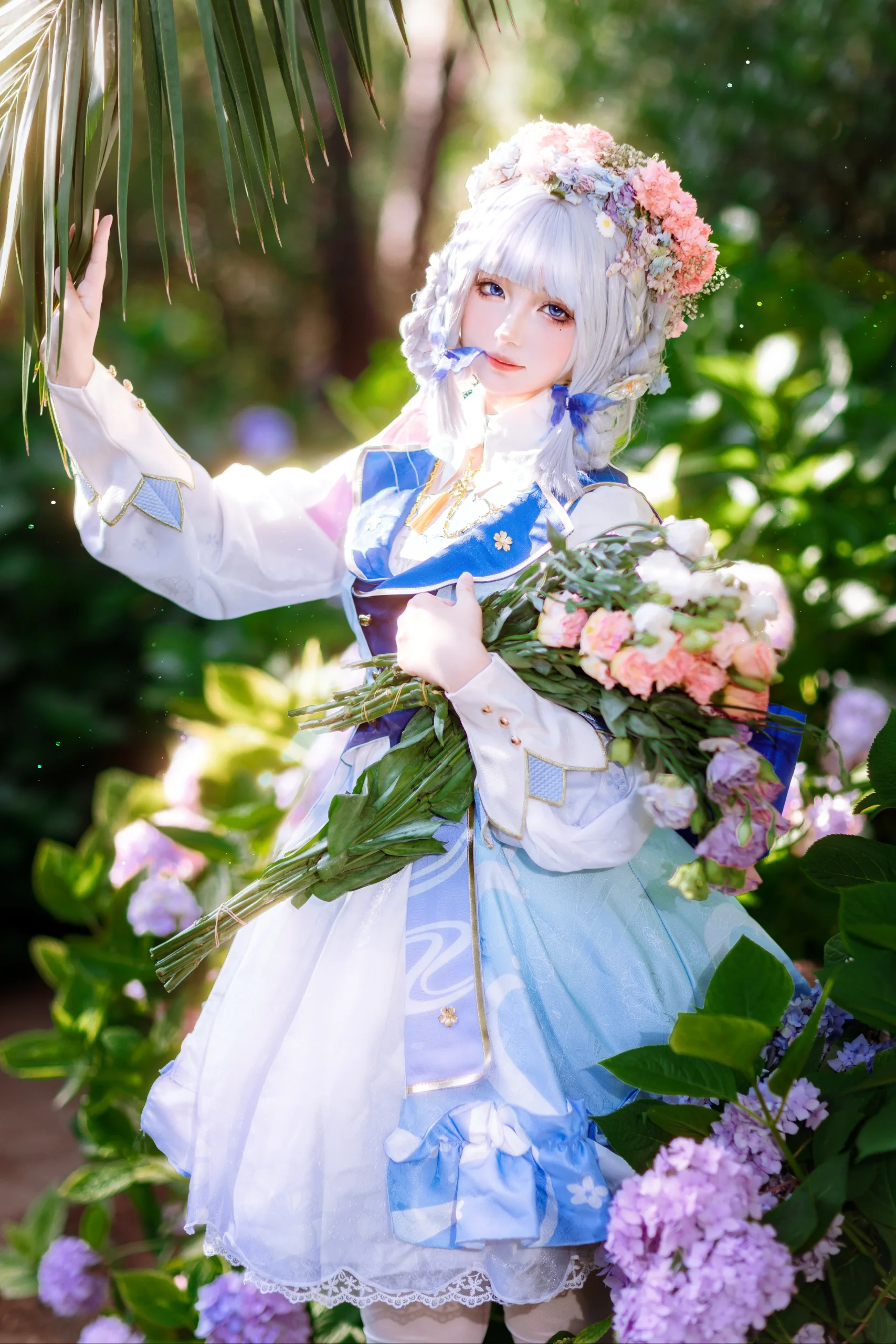 【神里绫华cos】在繁花中邂逅，捕捉稻妻的清冷与温柔 - 第4张