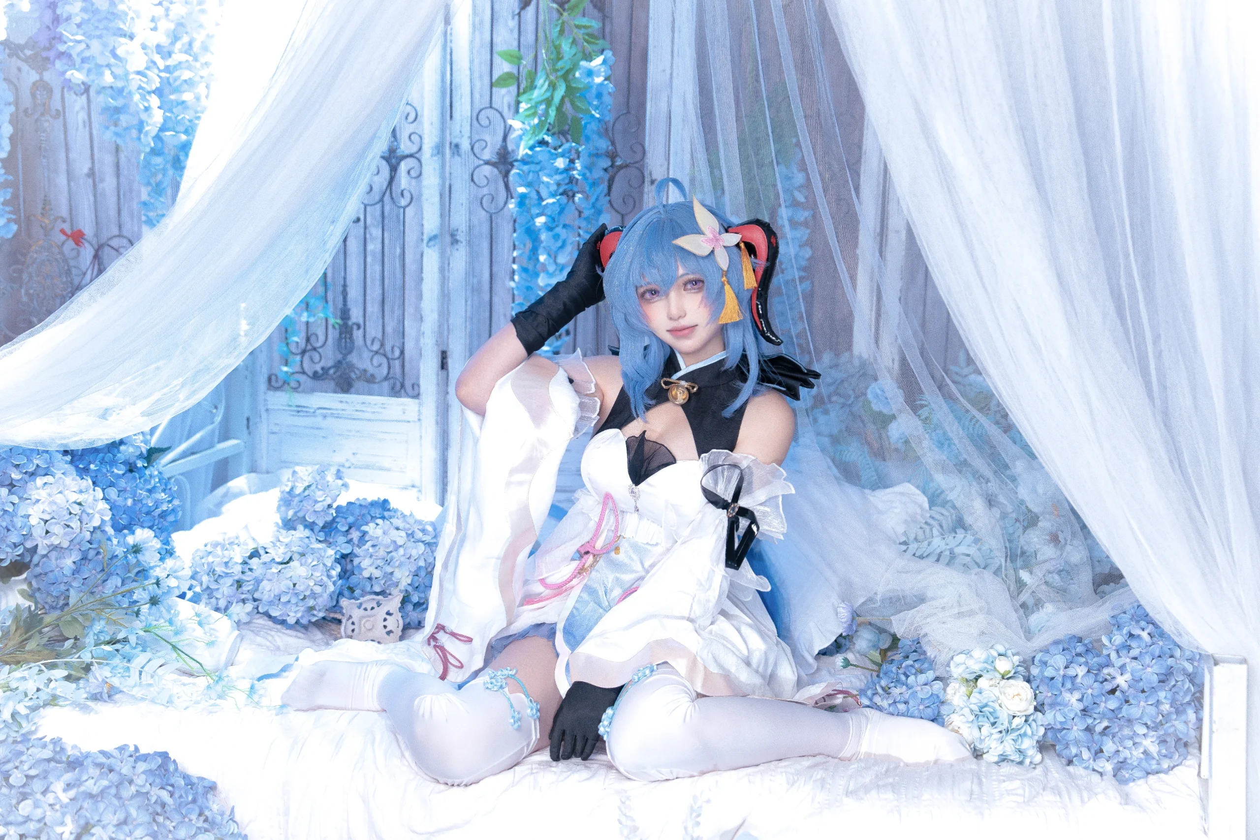 【甘雨cos】藍花紗幔中的仙靈自在時刻 - 第 2 張