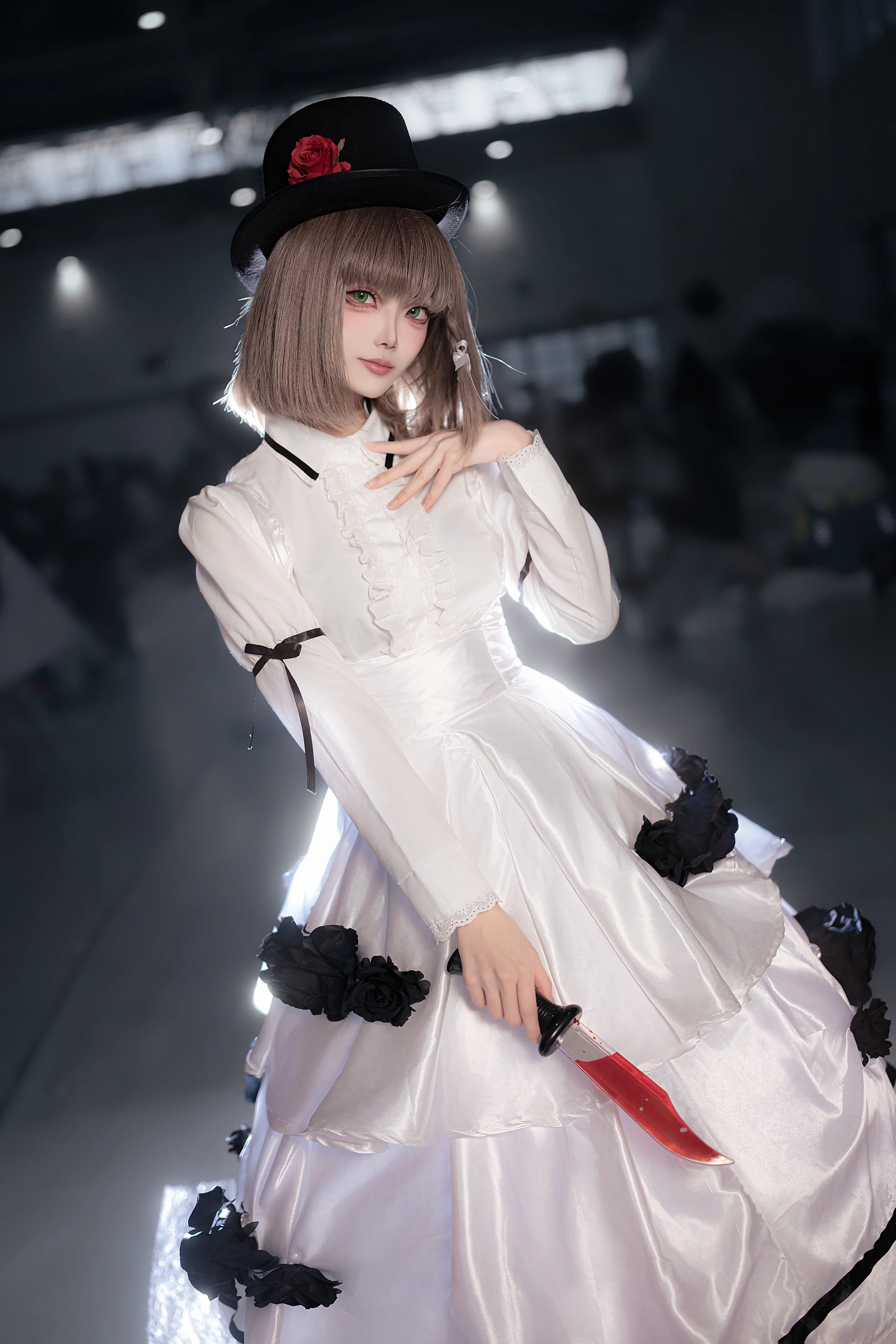 【夏绿蒂cos】Fate/Grand Order里的白裙与刀锋 - 第 1 张