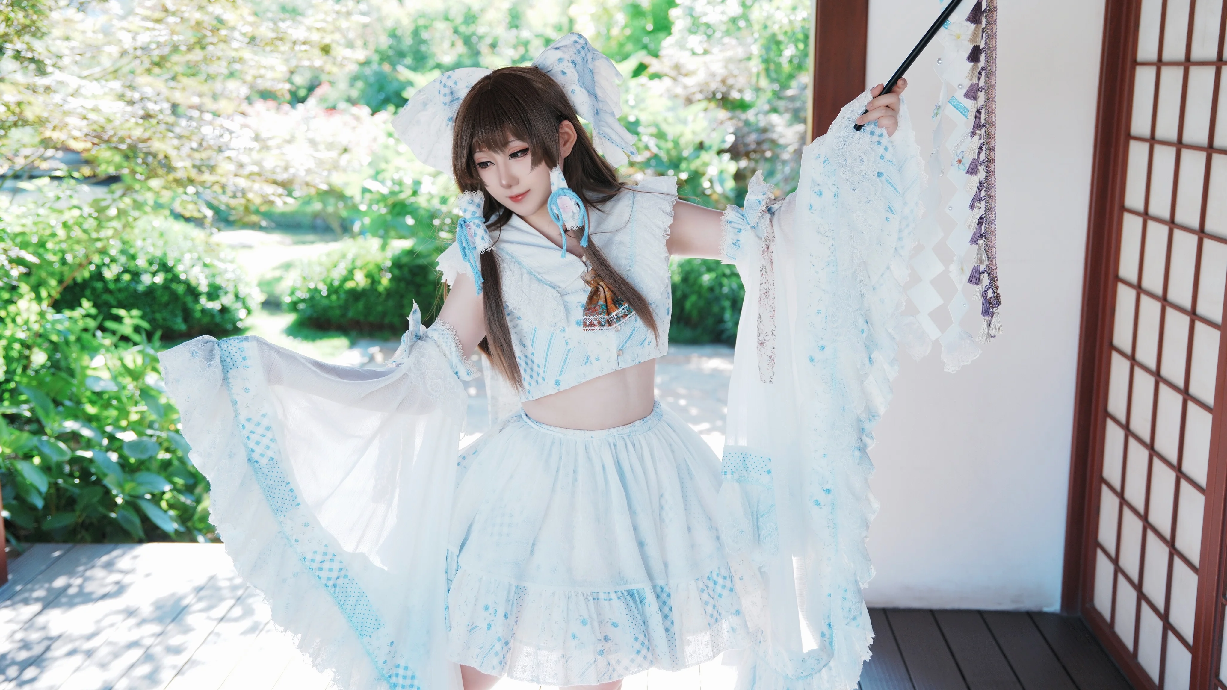 【博丽灵梦cos】在东方project的幻想世界里，捕捉那一抹若隐若现的灵动 - 第 2 张