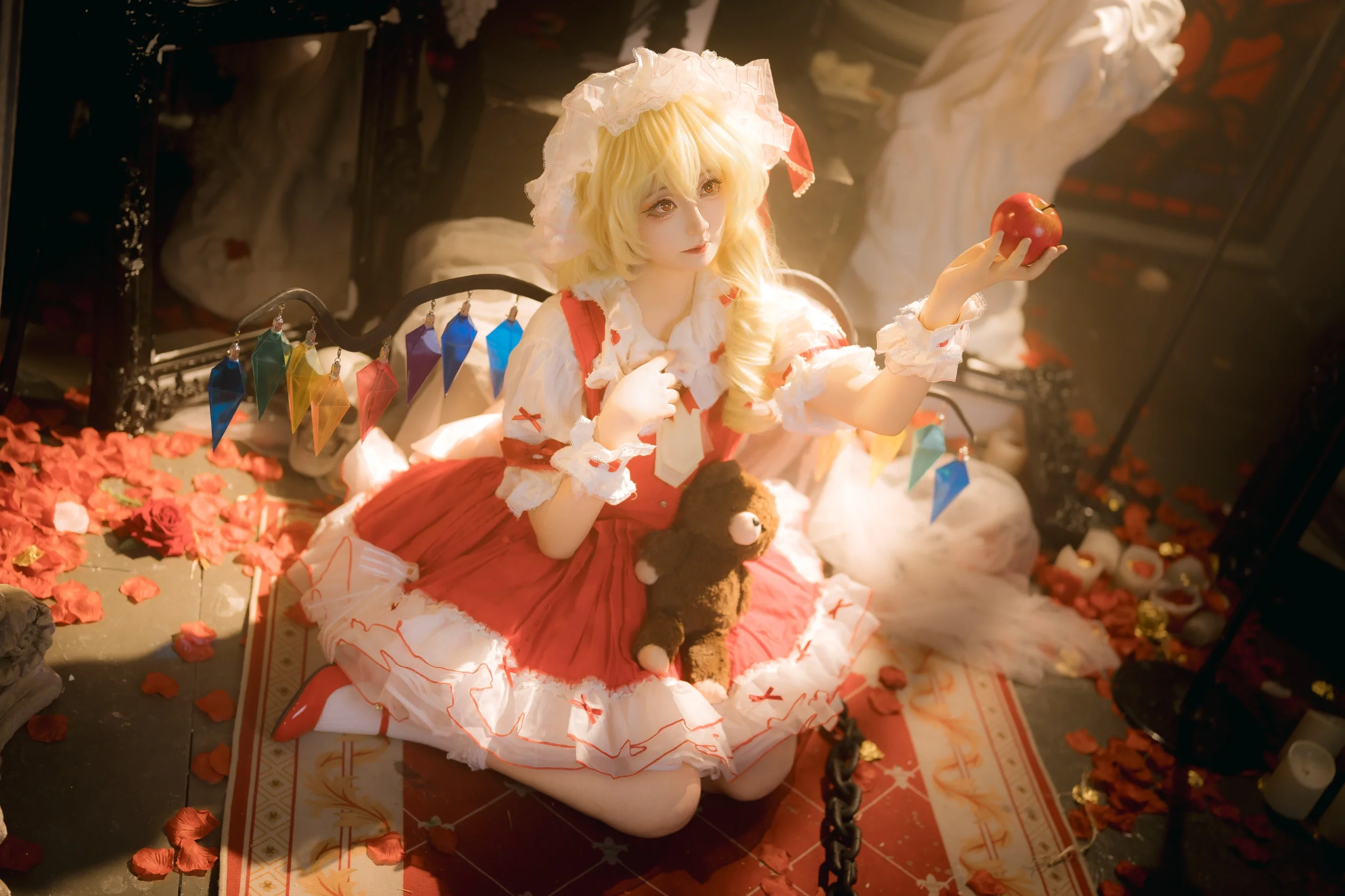 【芙兰朵露cos】红魔馆的地下室，藏着我的小小乐园 - 第 8 张
